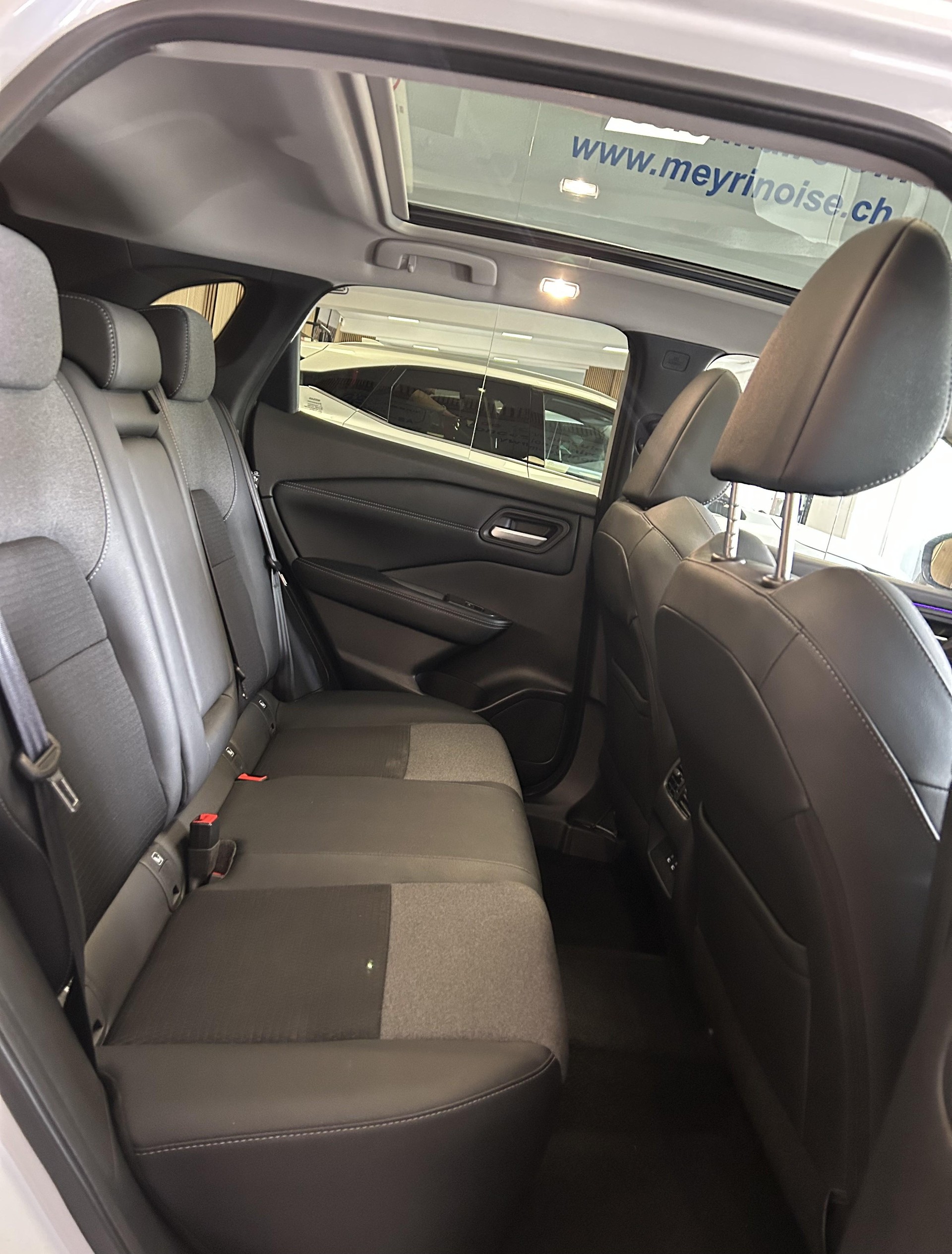 NISSAN Qashqai 1.3 DIG-T 158-image-17