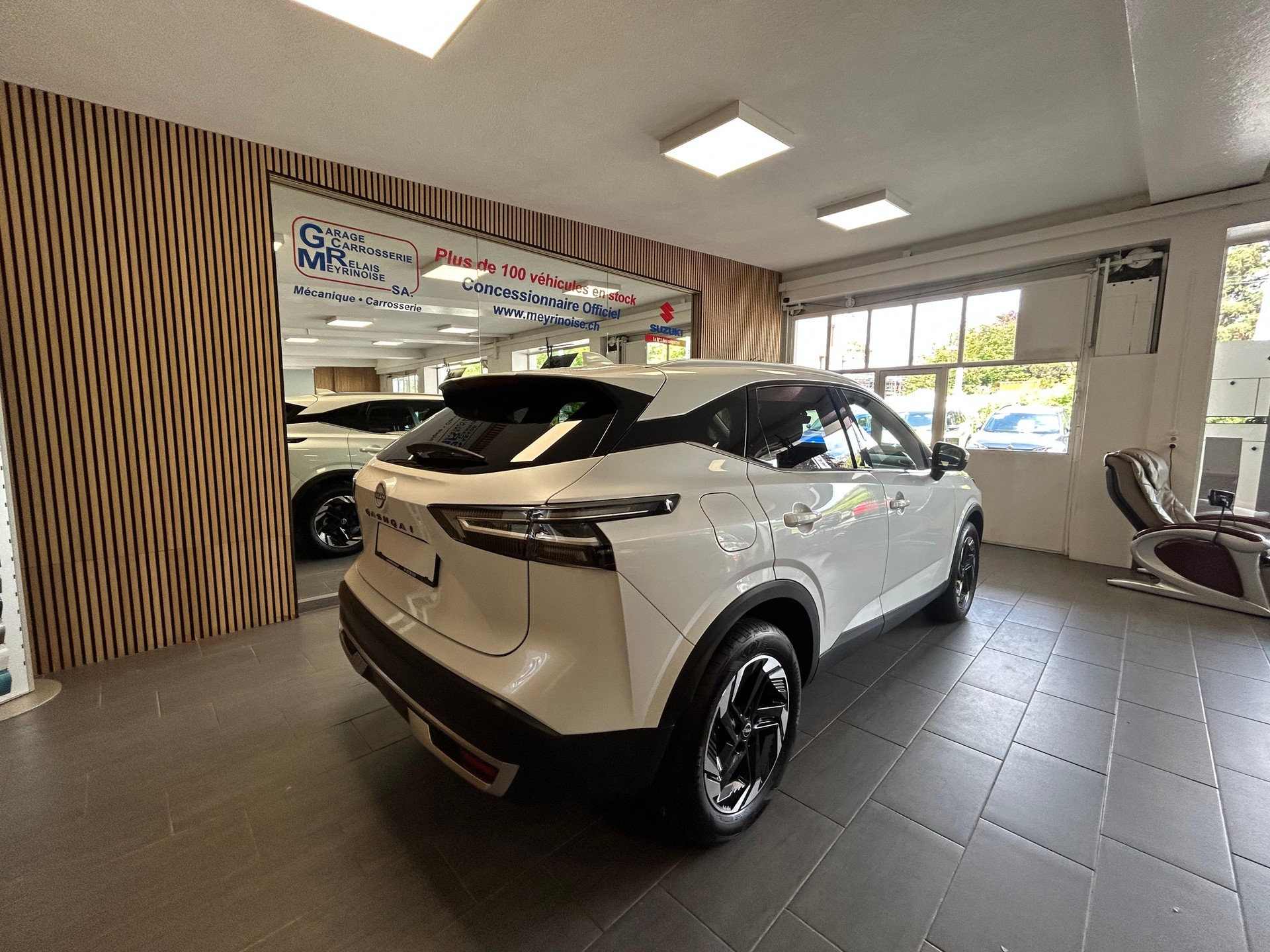 NISSAN Qashqai 1.3 DIG-T 158-image-4