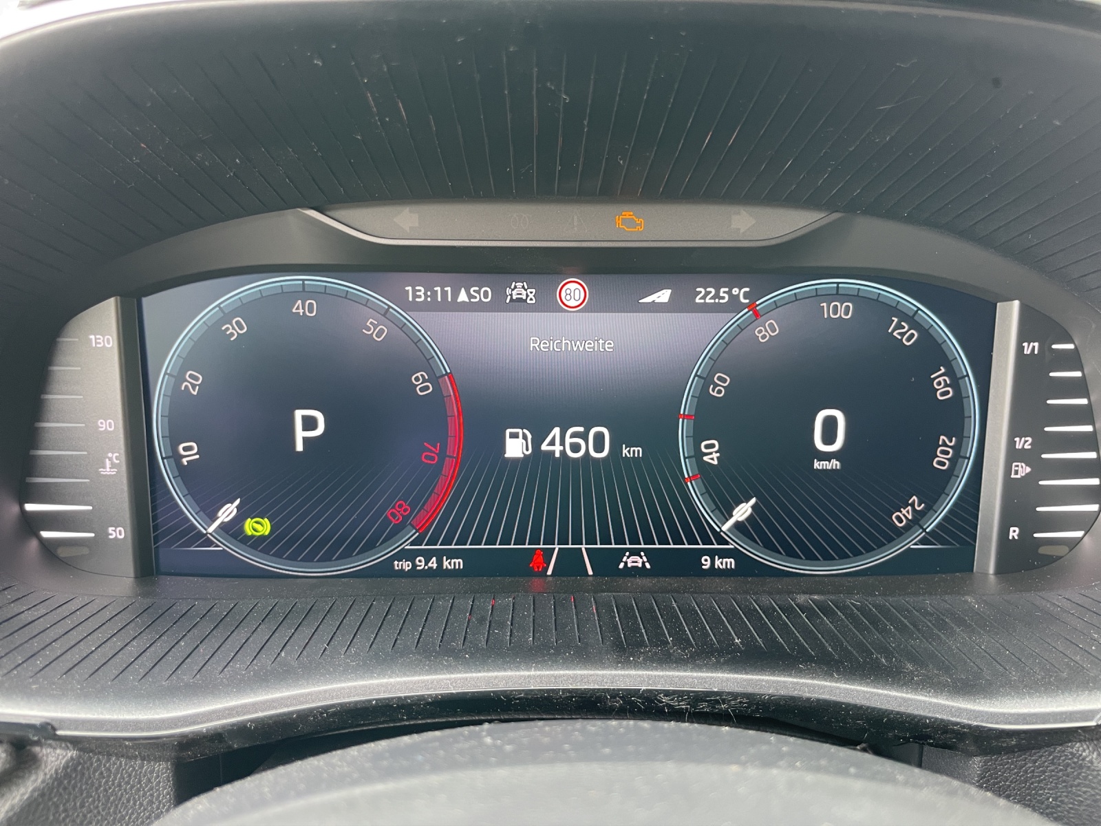 SKODA Fabia 1.5 TSI Dynamic DSG-image-8