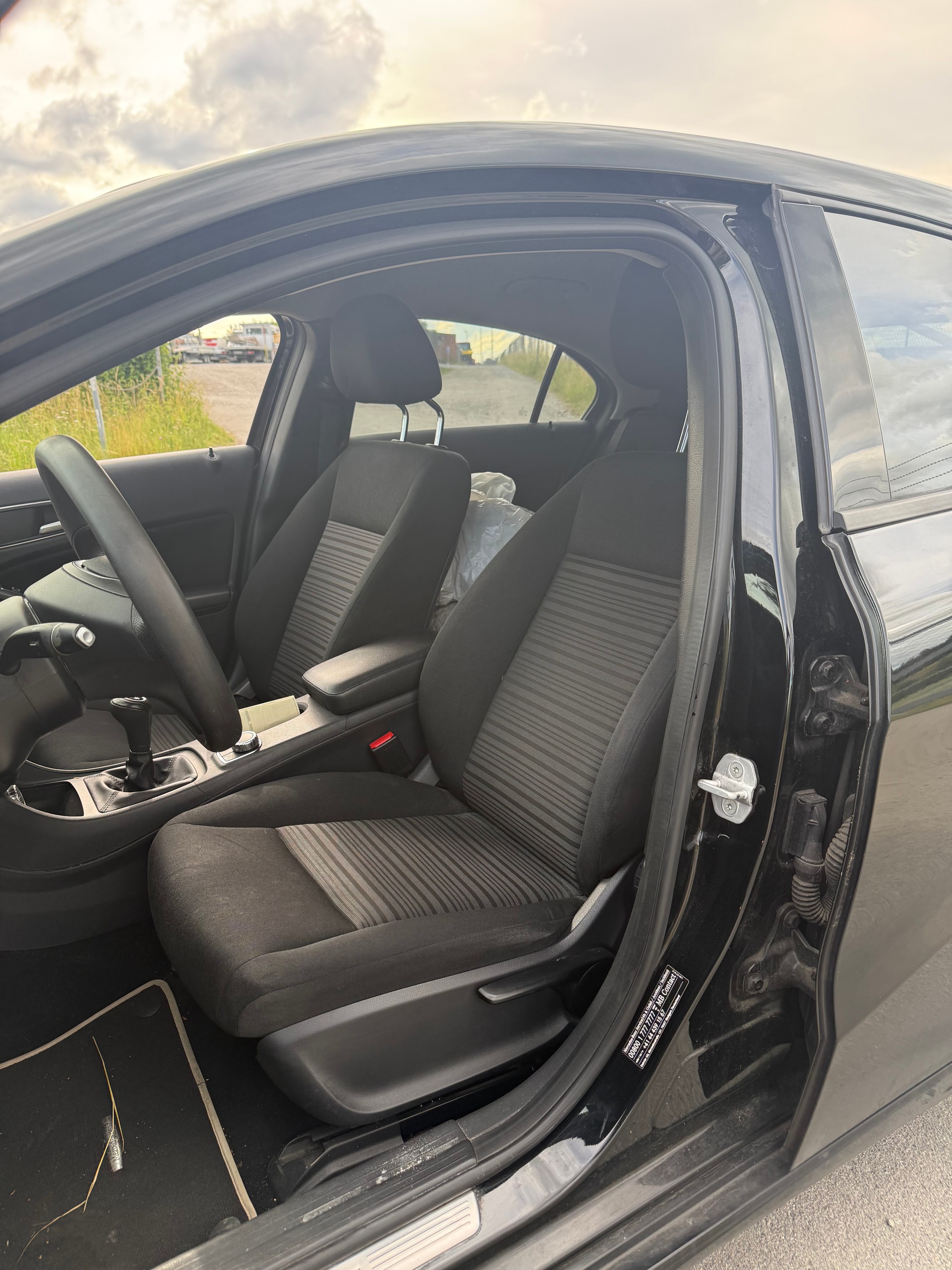 MERCEDES-BENZ A 160 CDI Style-image-8