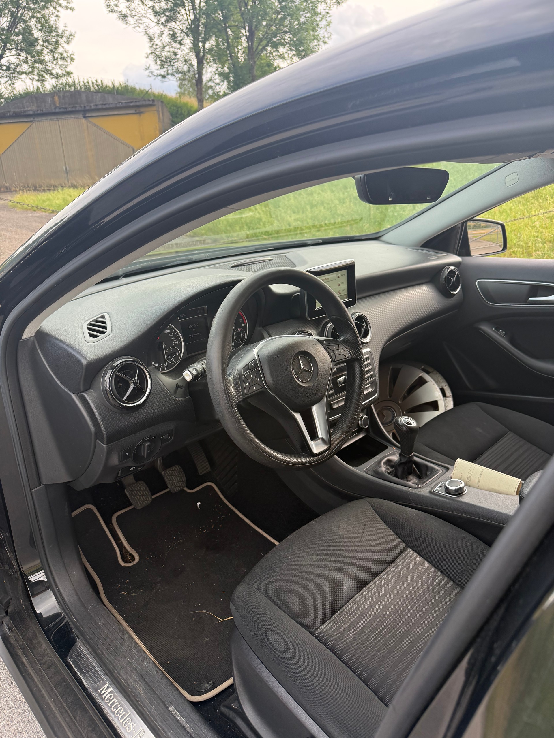 MERCEDES-BENZ A 160 CDI Style-image-7