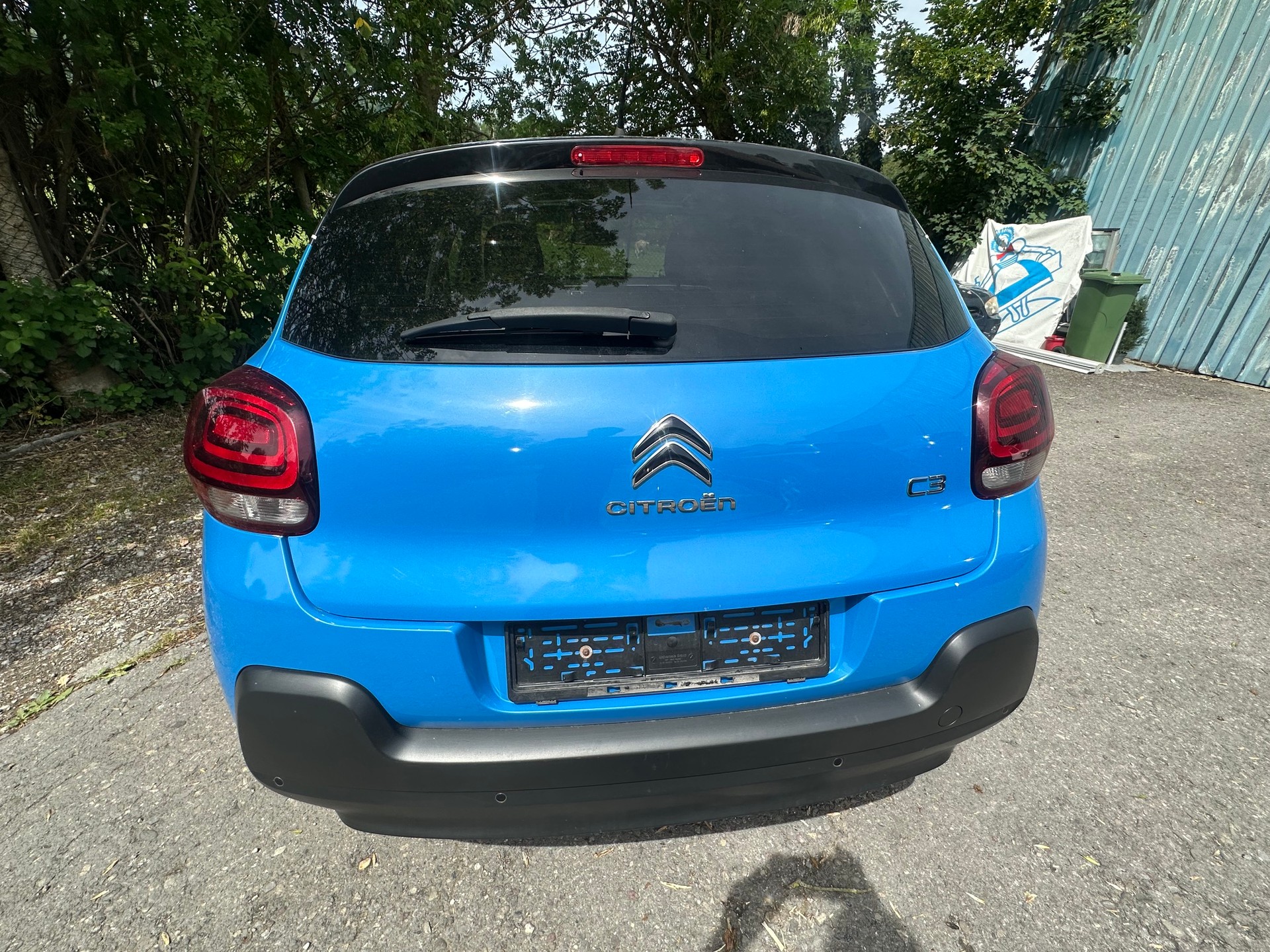 CITROEN C3 1.2i PureTech Shine-image-4