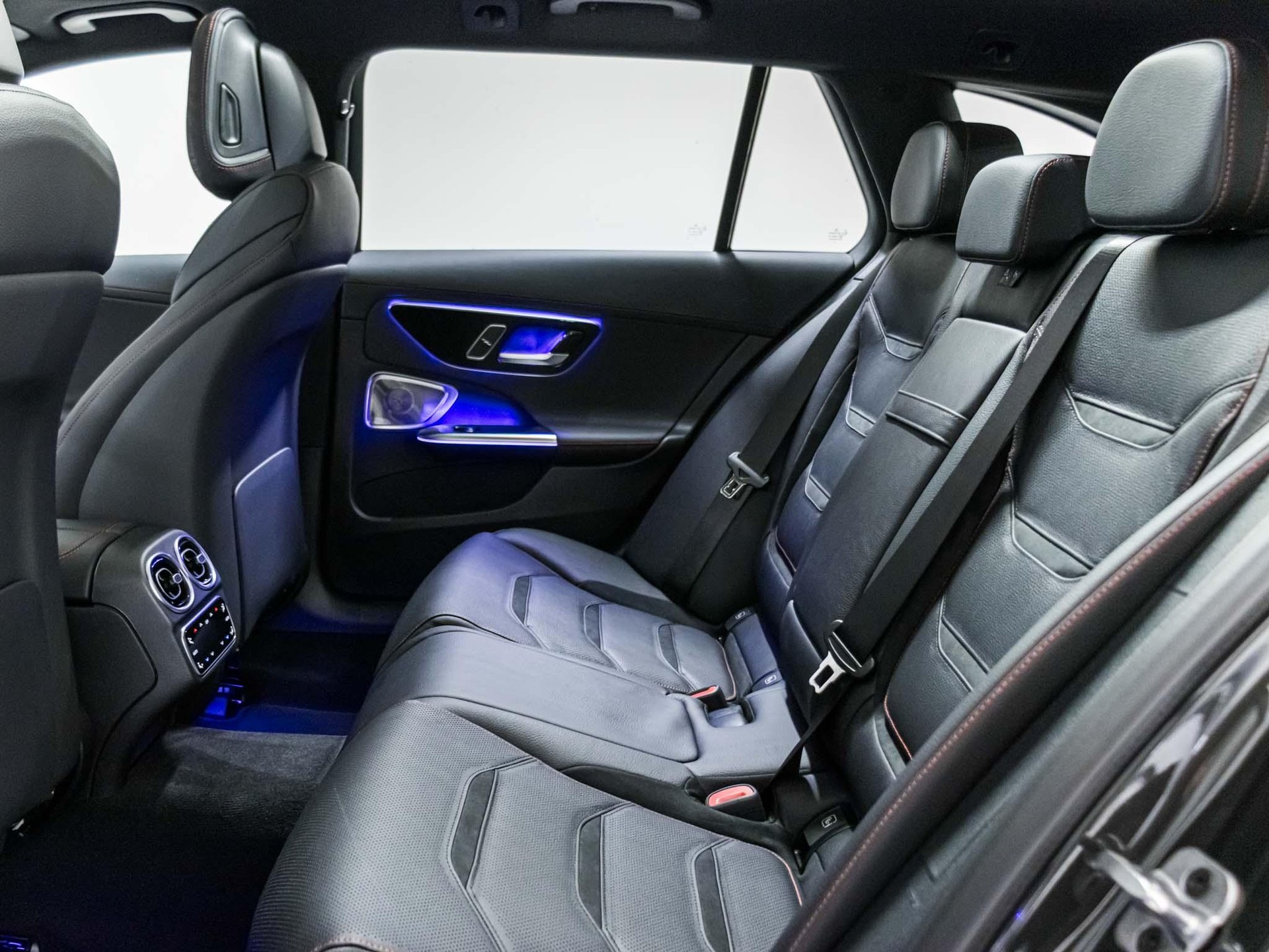 MERCEDES-BENZ C 43 AMG 4MATIC T-Modell "Executive Edition"-image-7