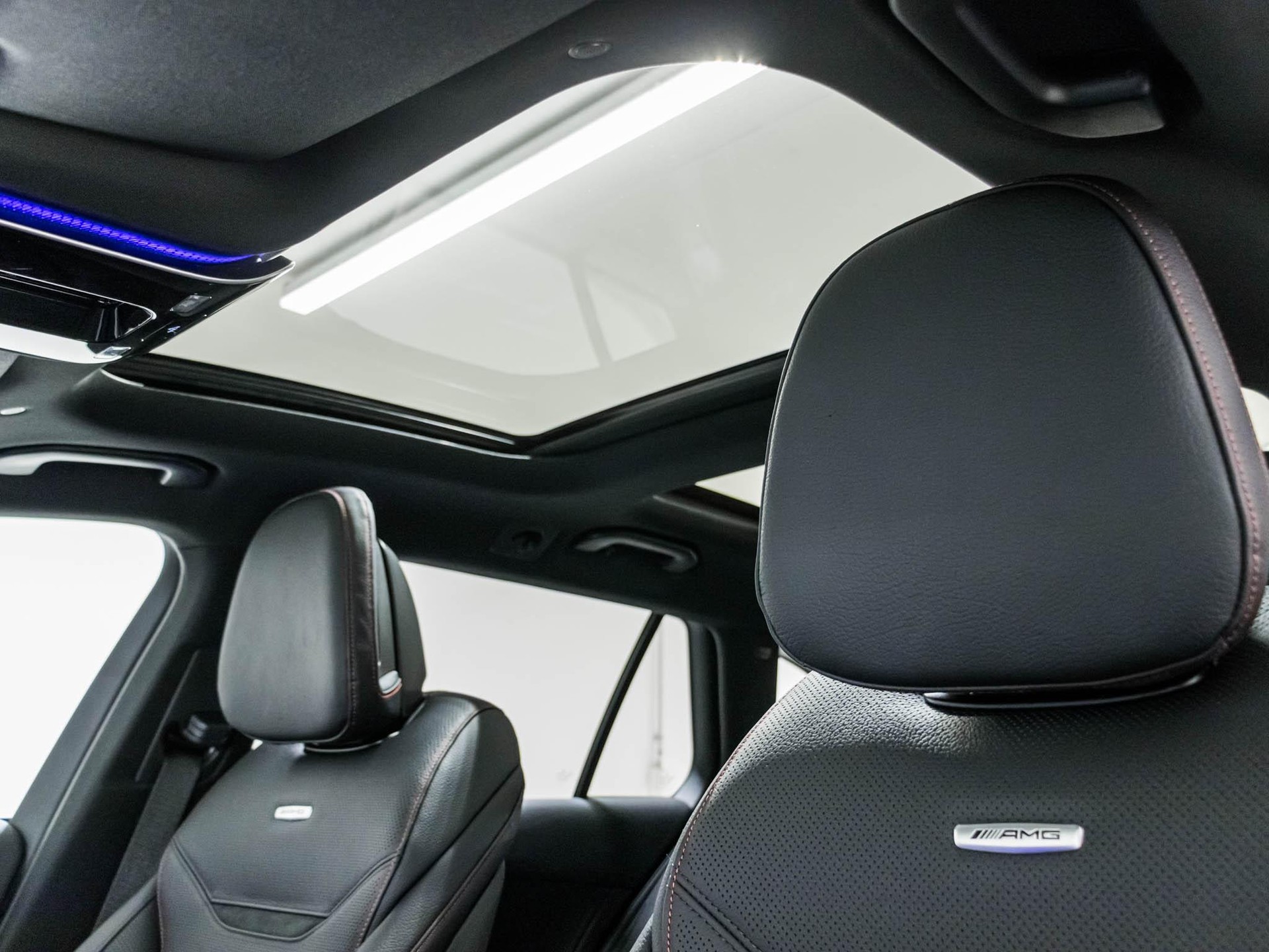 MERCEDES-BENZ C 43 AMG 4MATIC T-Modell "Executive Edition"-image-8