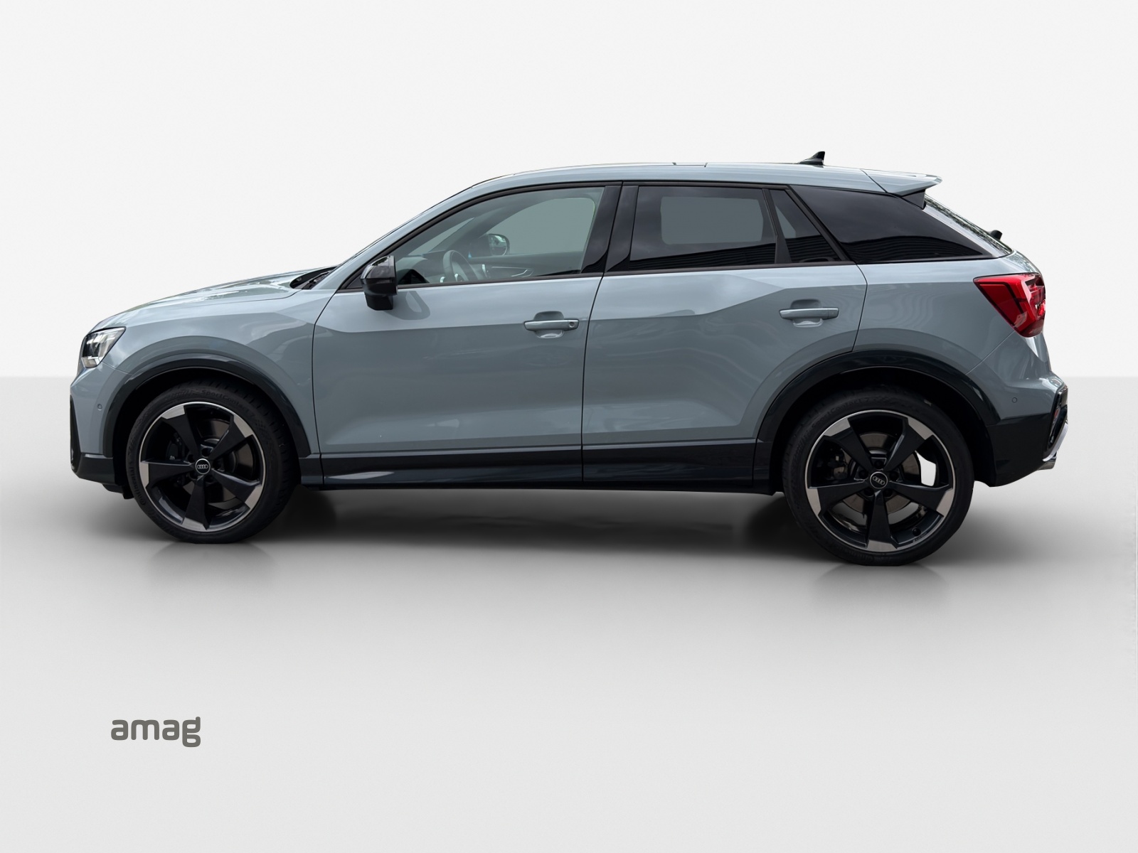 AUDI SQ2 TFSI quattro S-tronic-image-1