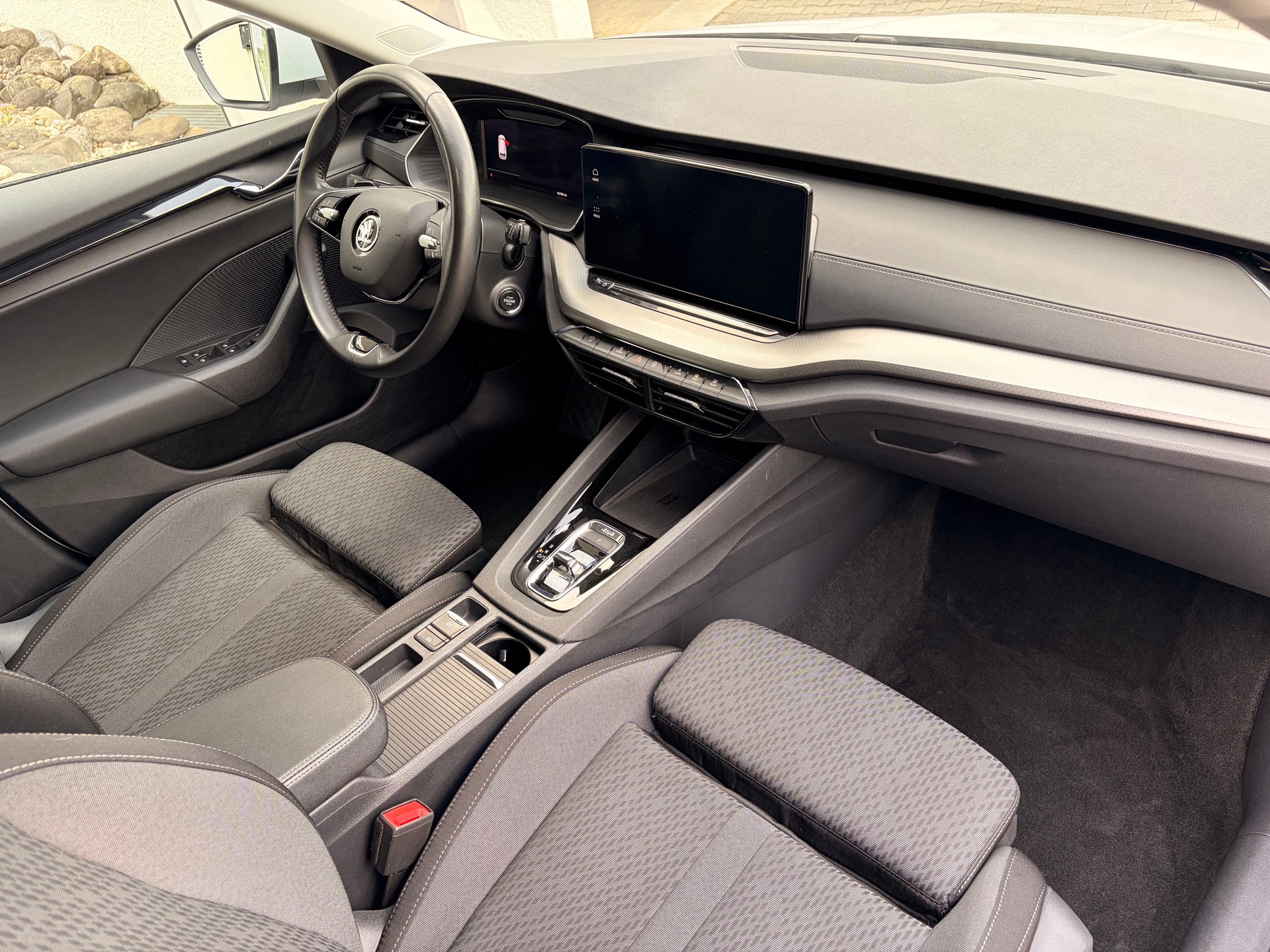 SKODA Octavia Combi 2.0 TSI Ambition DSG 4x4-image-3