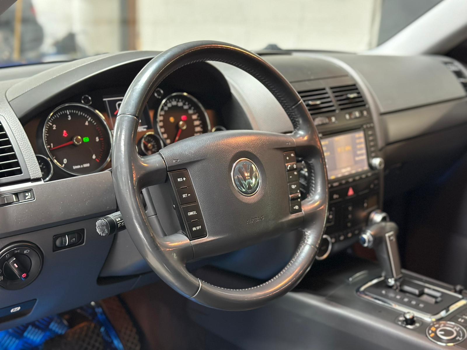 VW Touareg 3.0 TDI Mountain-image-8