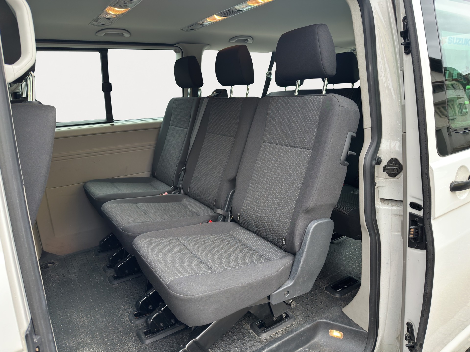 VW T6.1 Caravelle 2.0 TDI Comfortline 4Motion LWB-image-7