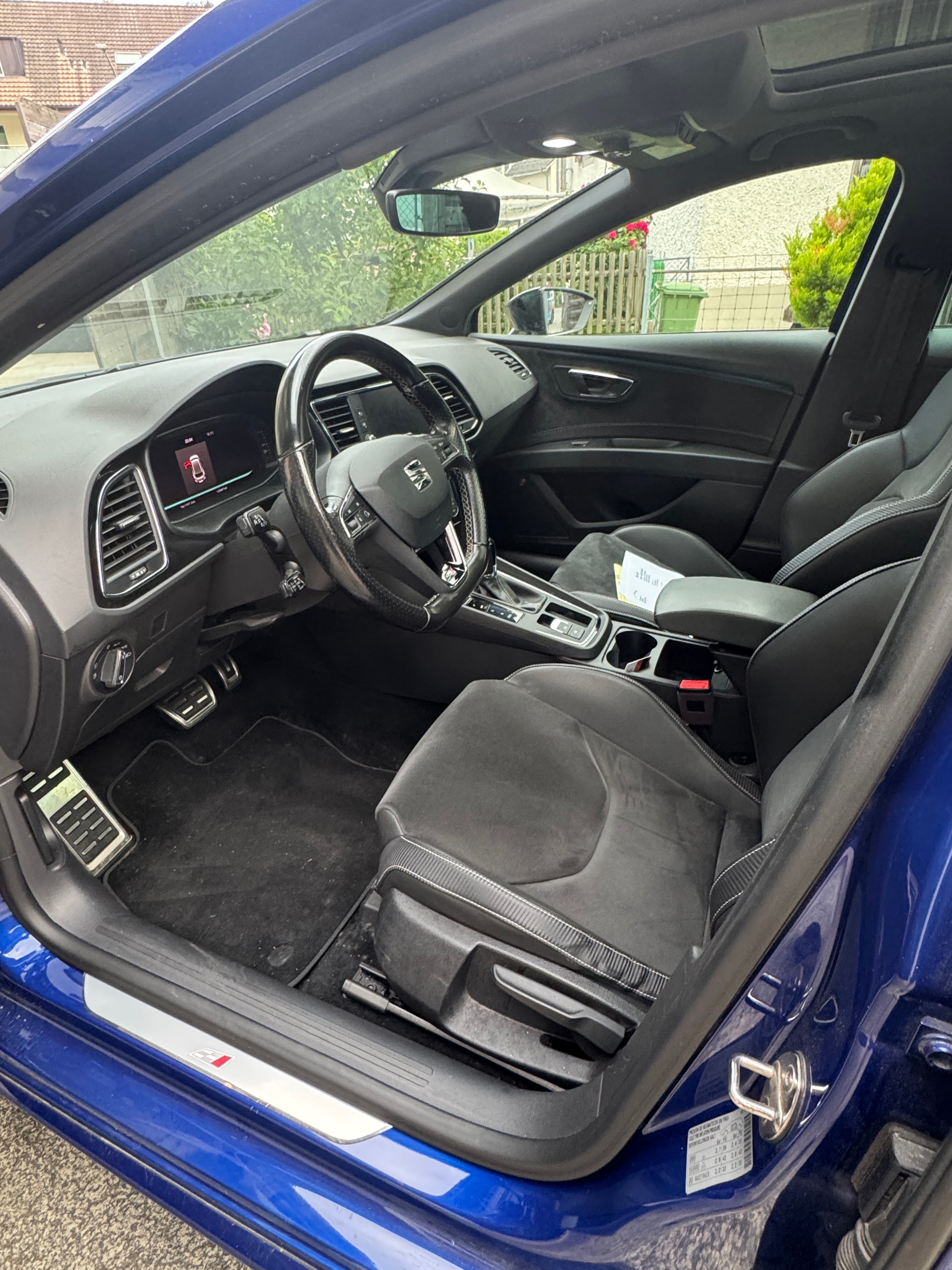 SEAT 2.0 TSI 370 Cupra 4Drive DSG-image-2
