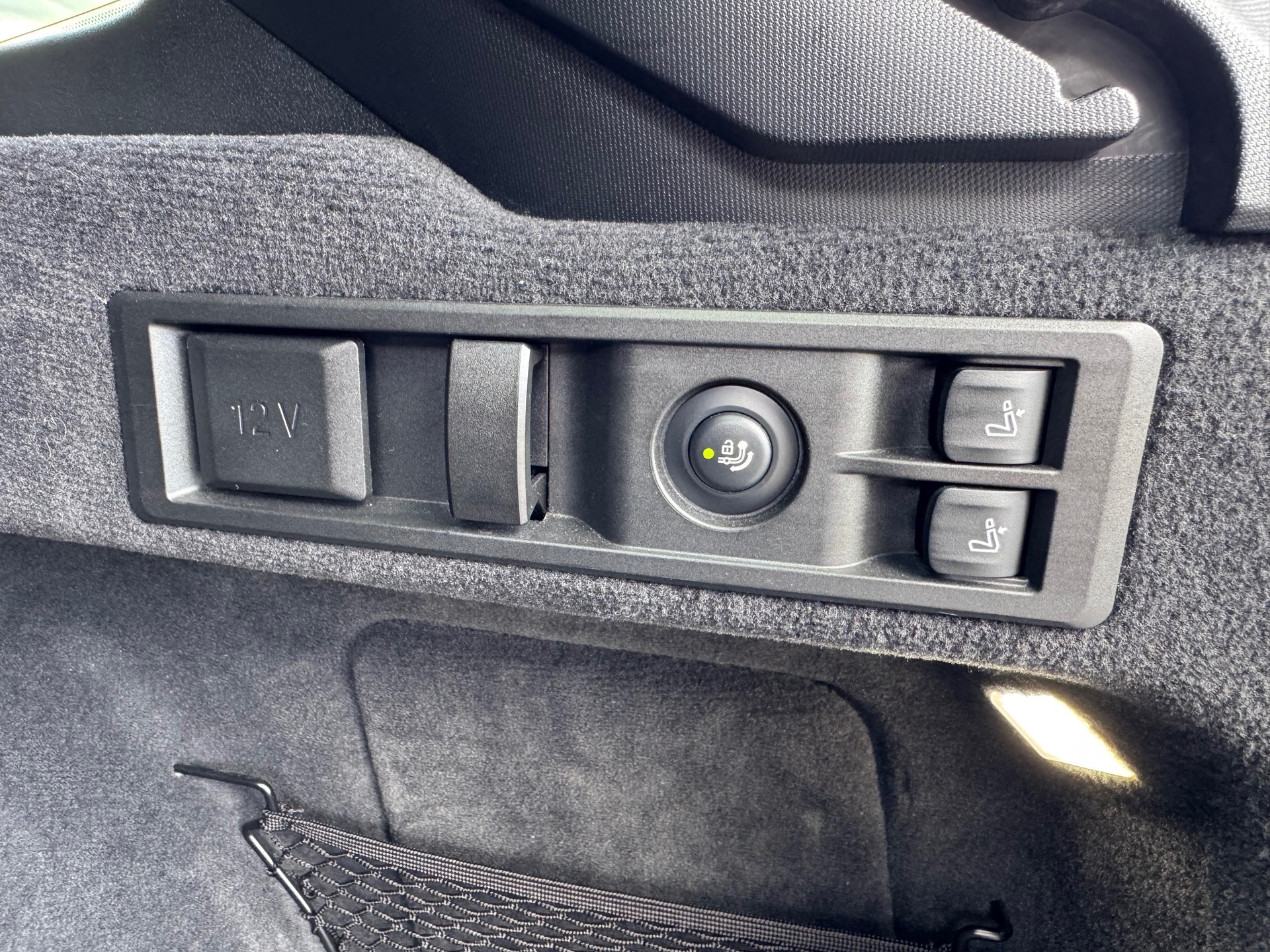BMW M340i xDrive-image-16