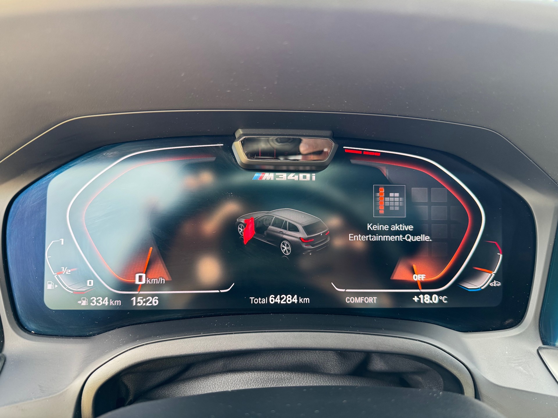 BMW M340i xDrive-image-11
