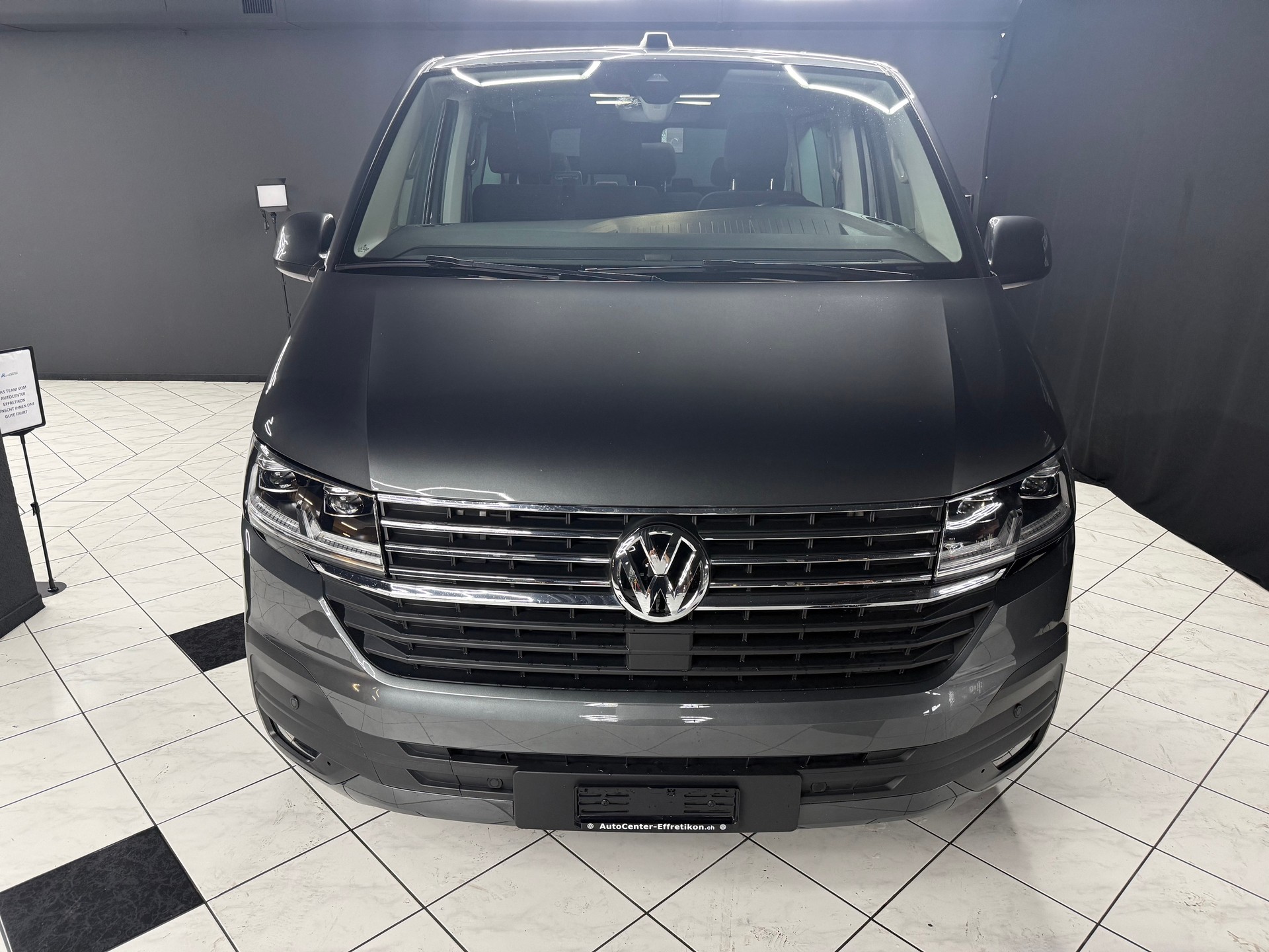 VW T6.1 2.0 TDI DSG-image-2