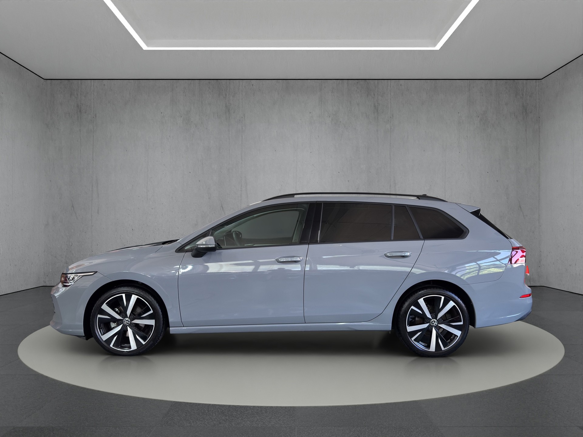 VW Golf Variant 1.5 eTSI mHEV Life "ACC-RF. Kamera"-image-2