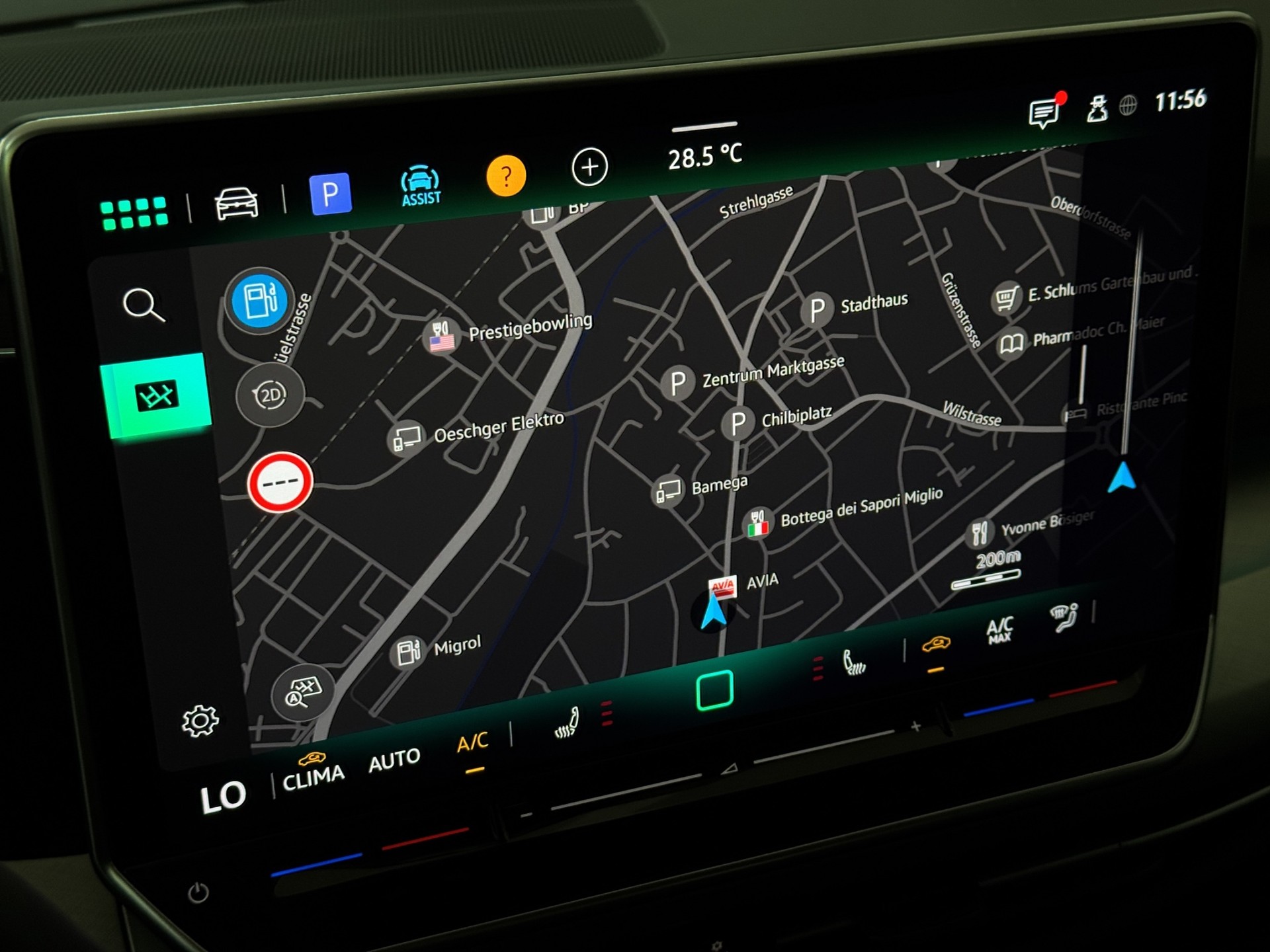 VW Golf Variant 1.5 eTSI mHEV Life "ACC-RF. Kamera"-image-13