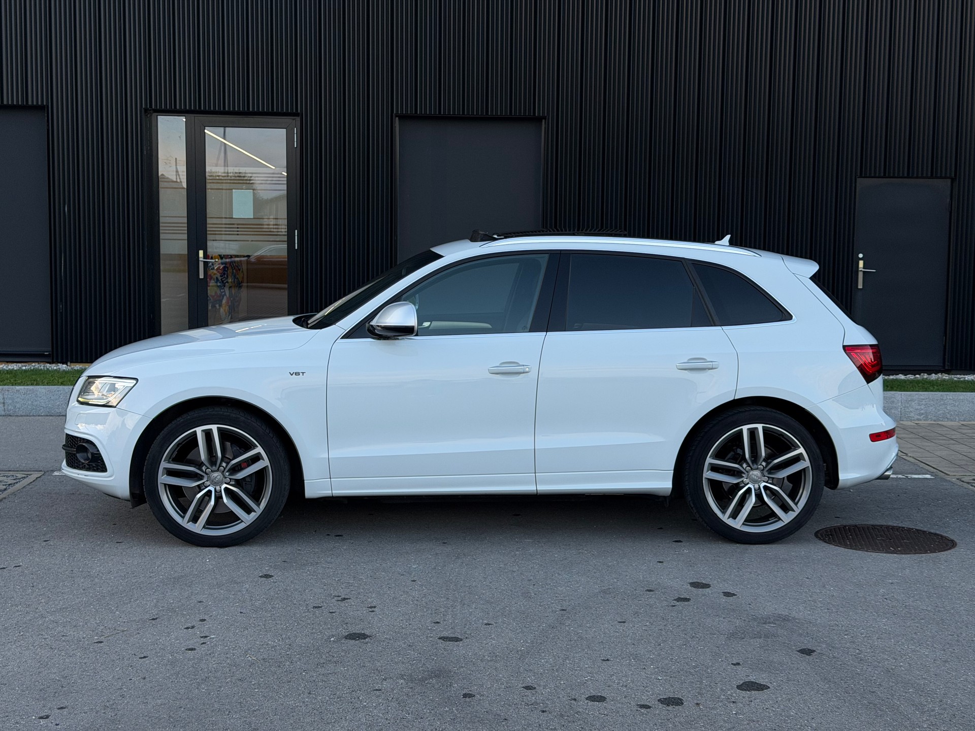 AUDI SQ5 3.0 TDI quattro tiptronic-image-3