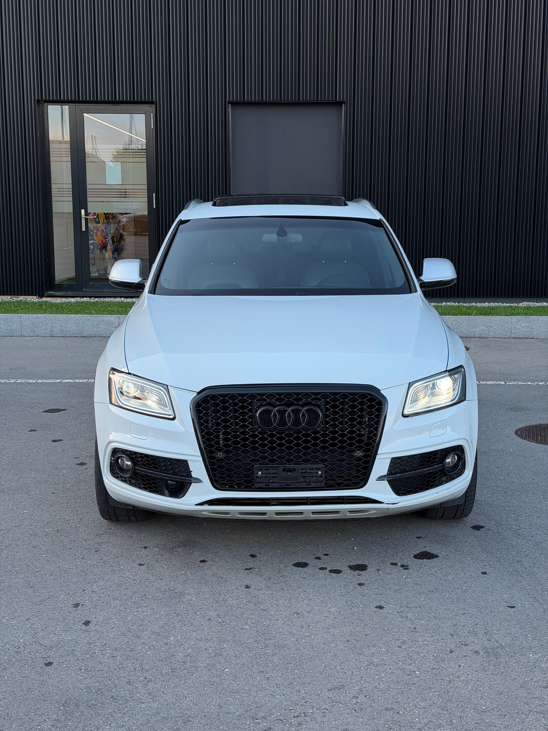 AUDI SQ5 3.0 TDI quattro tiptronic-image-1