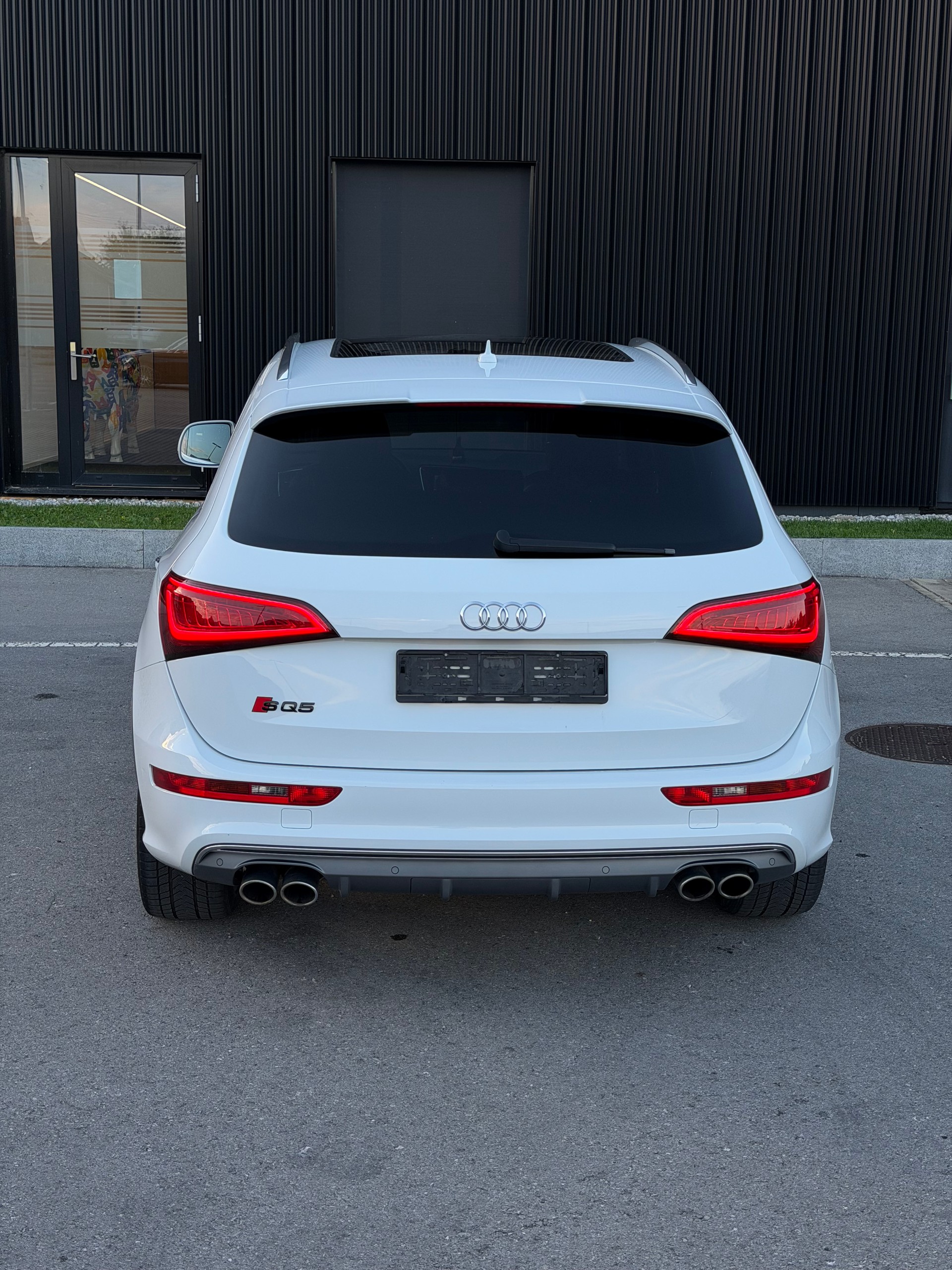 AUDI SQ5 3.0 TDI quattro tiptronic-image-6