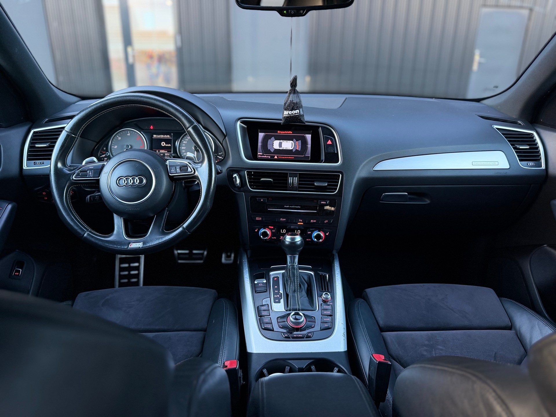 AUDI SQ5 3.0 TDI quattro tiptronic-image-11