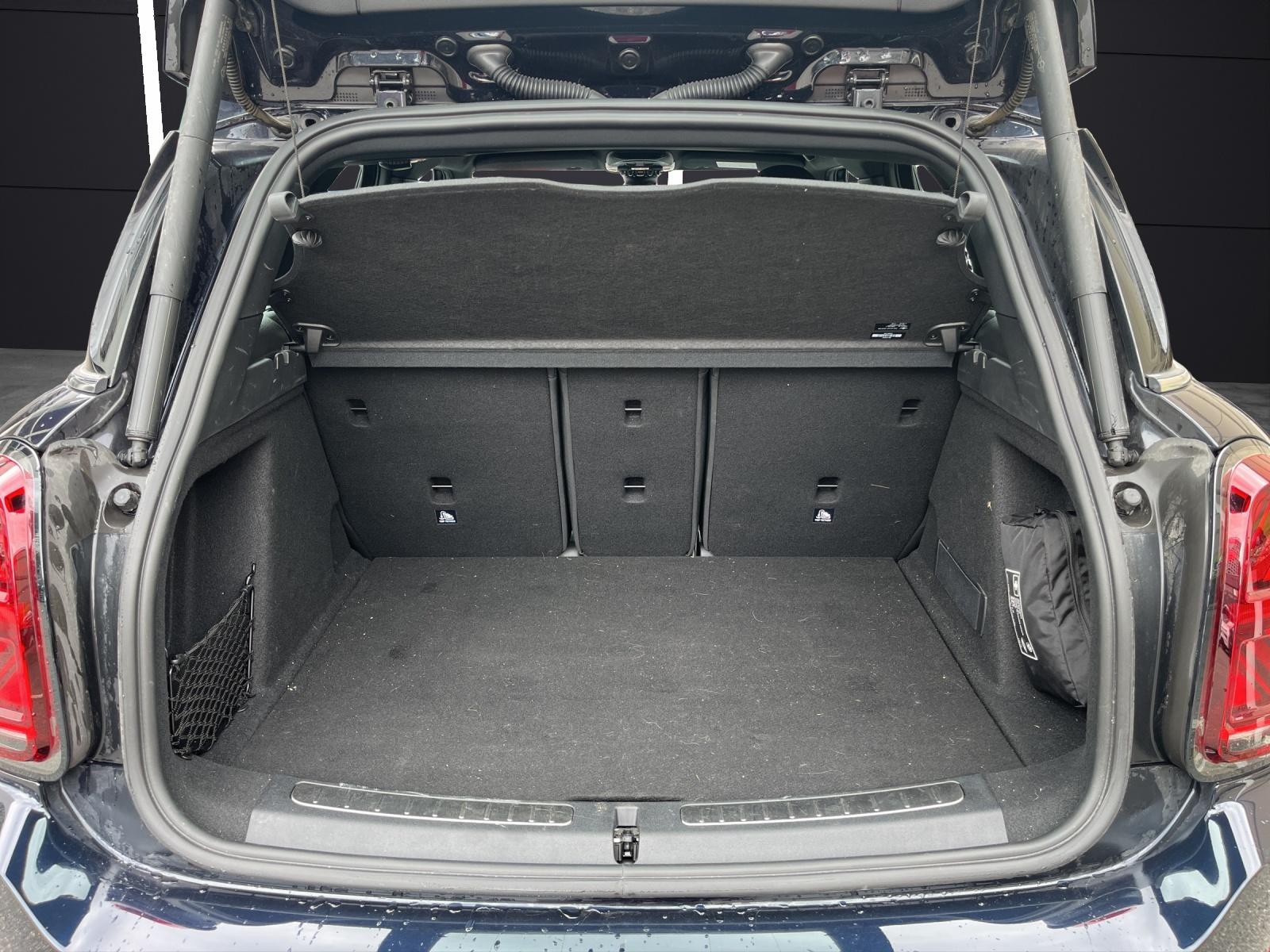 MINI Countryman F60 2.0i John Cooper Works ALL4-image-13