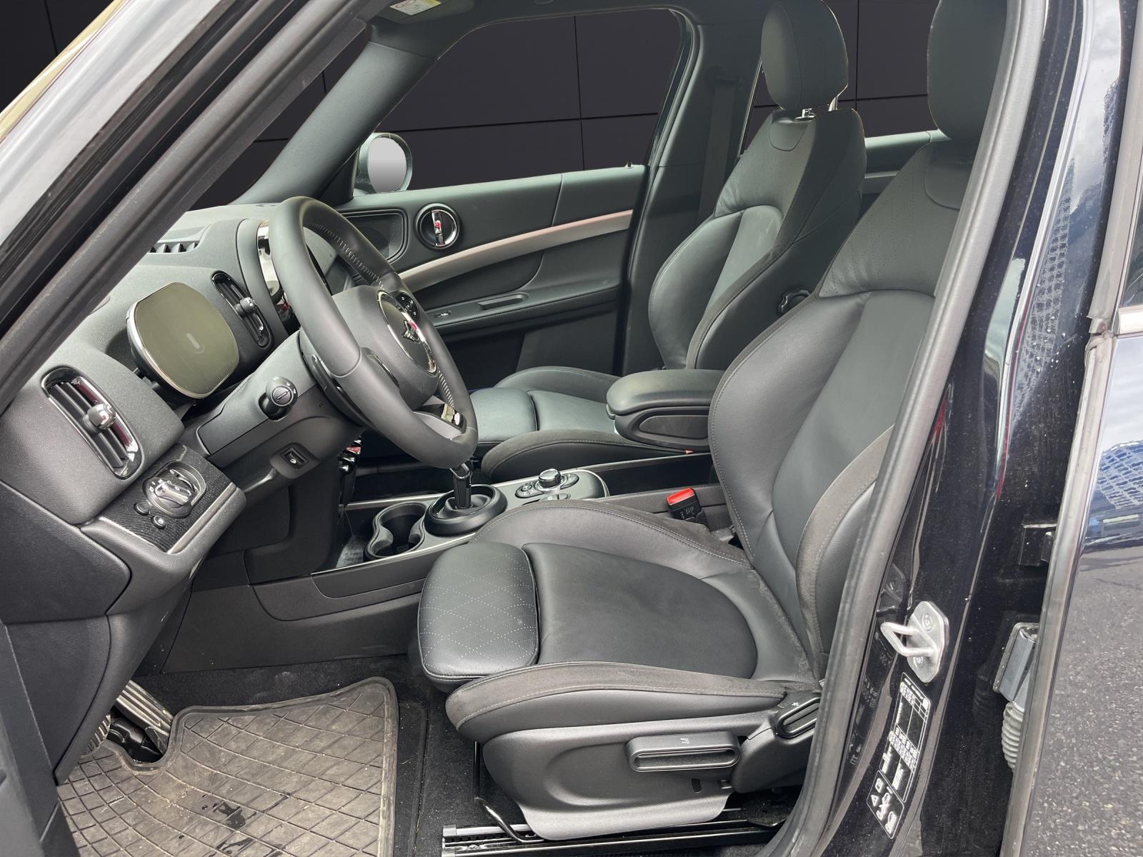 MINI Countryman F60 2.0i John Cooper Works ALL4-image-11
