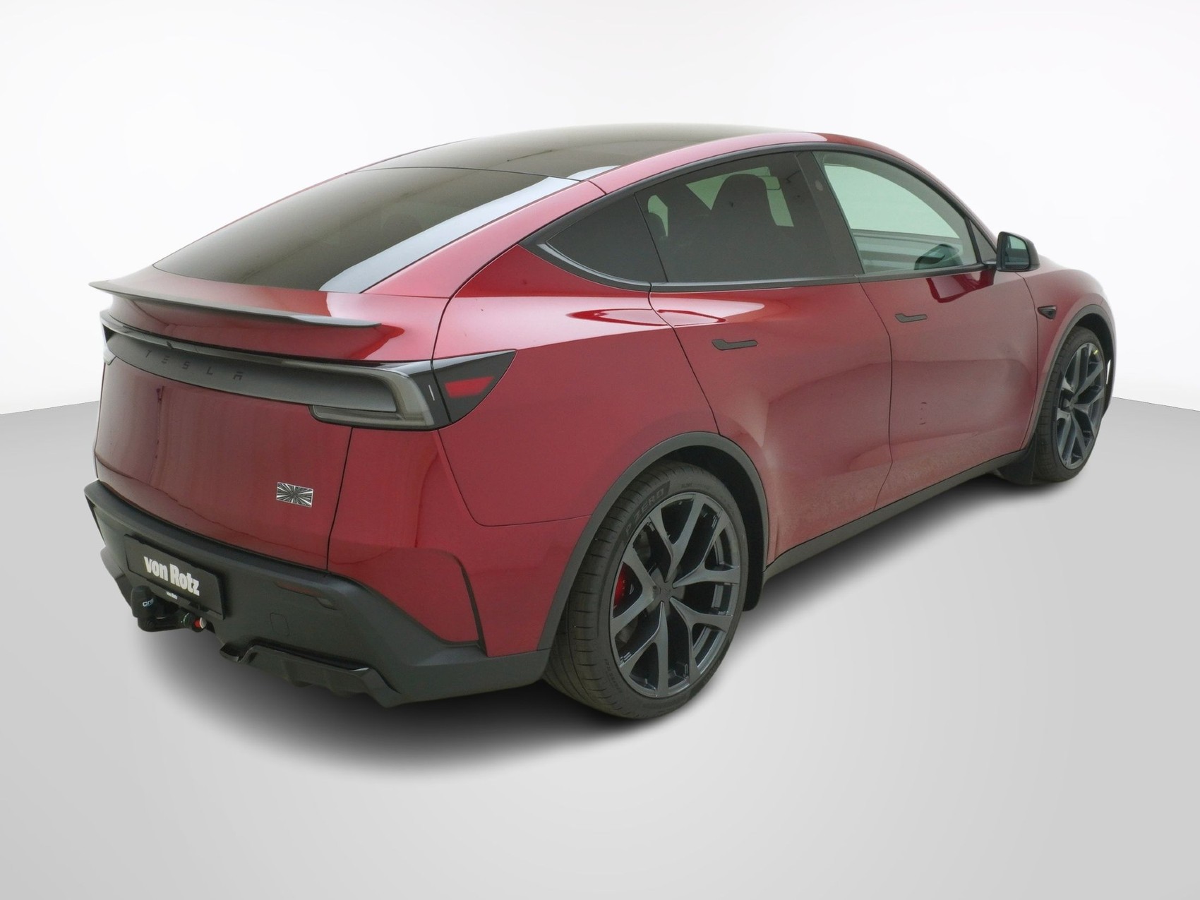TESLA Model Y Performance AWD-image-5