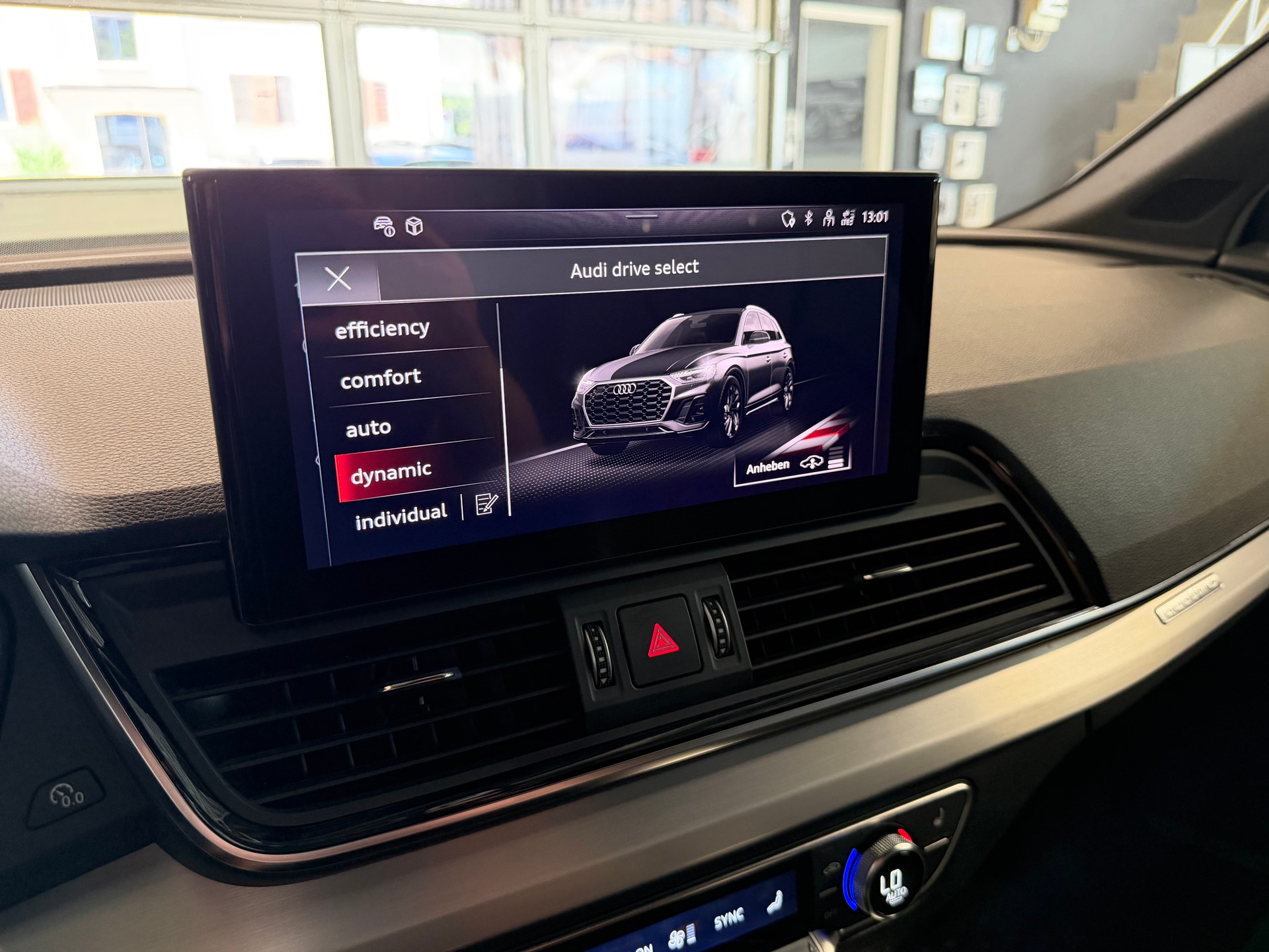 AUDI Q5 50 TDI S-line Black Edition quattro tiptronic-image-23