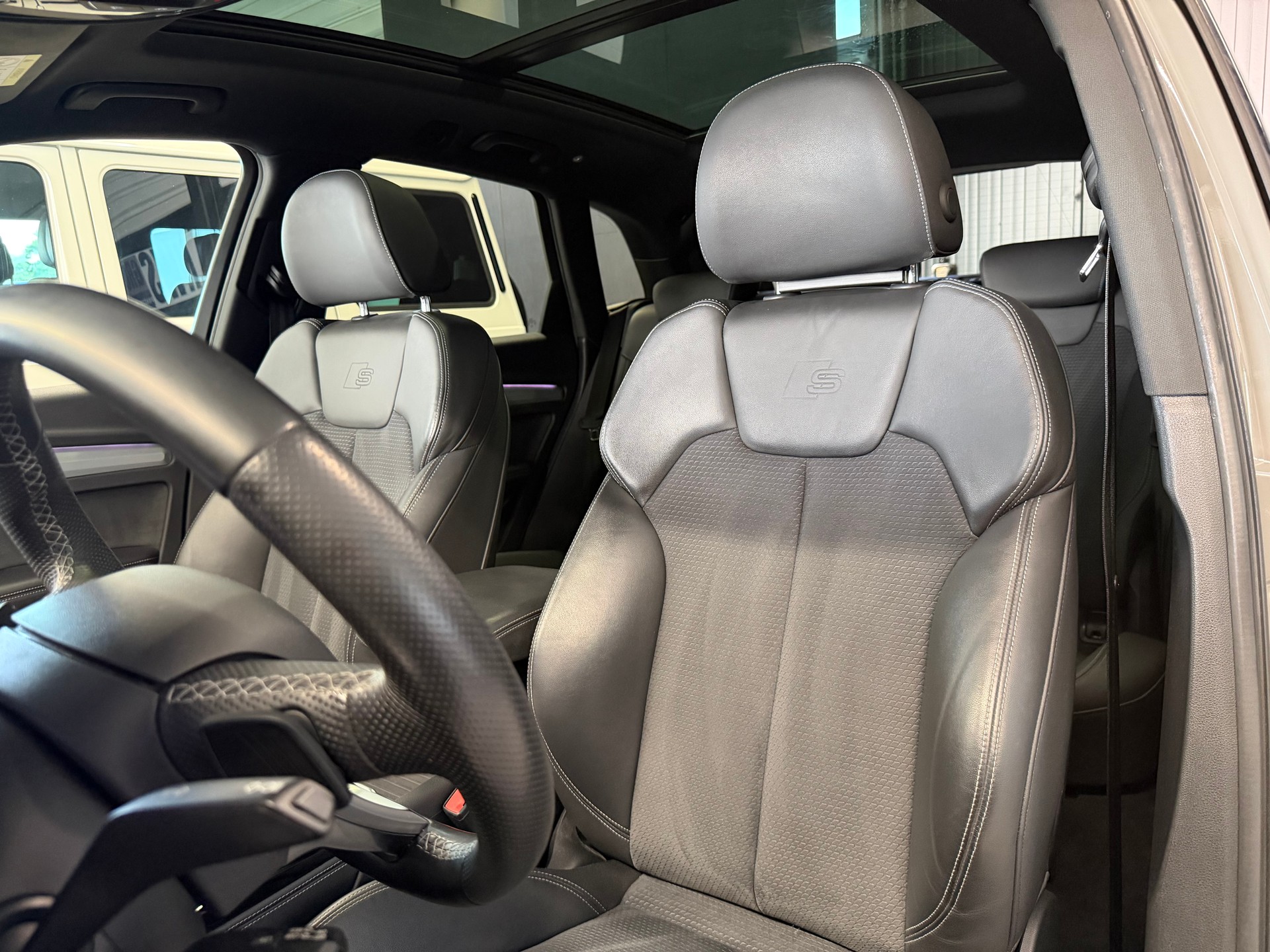 AUDI Q5 50 TDI S-line Black Edition quattro tiptronic-image-10