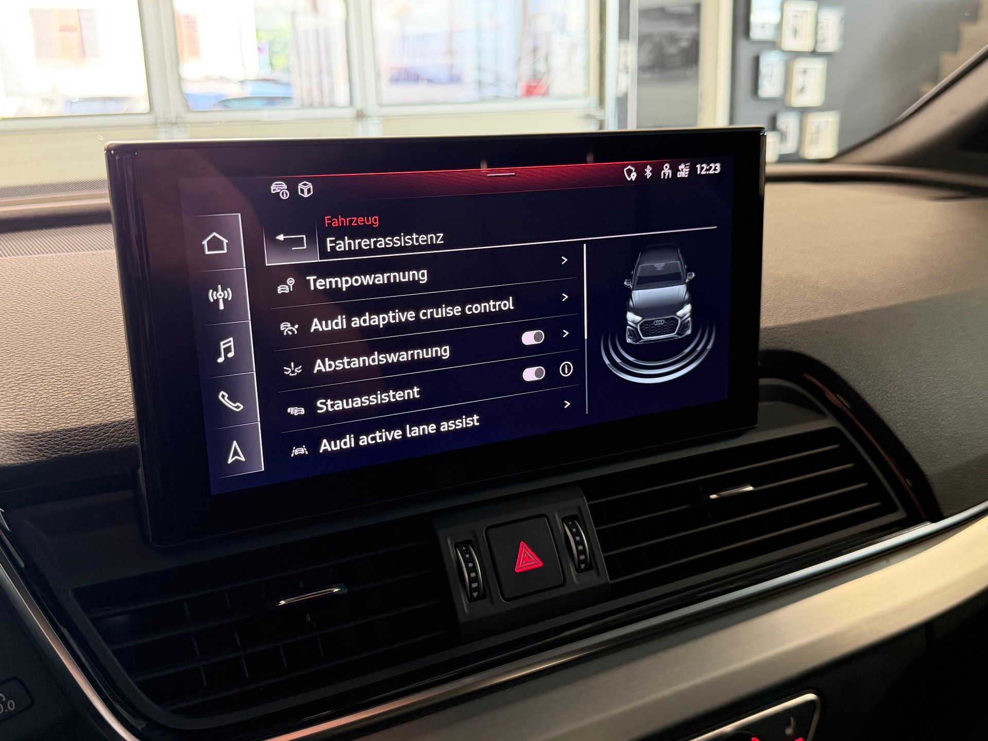 AUDI Q5 50 TDI S-line Black Edition quattro tiptronic-image-21