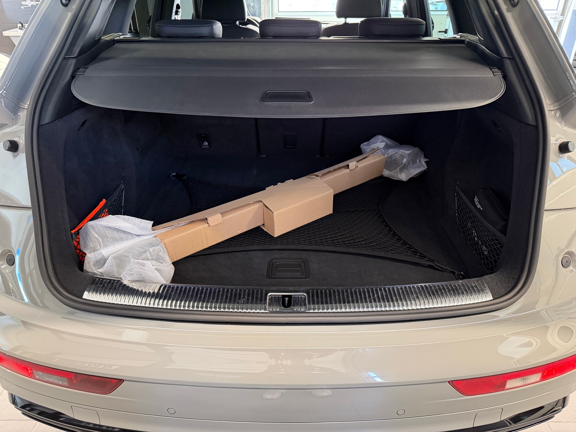 AUDI Q5 50 TDI S-line Black Edition quattro tiptronic-image-30