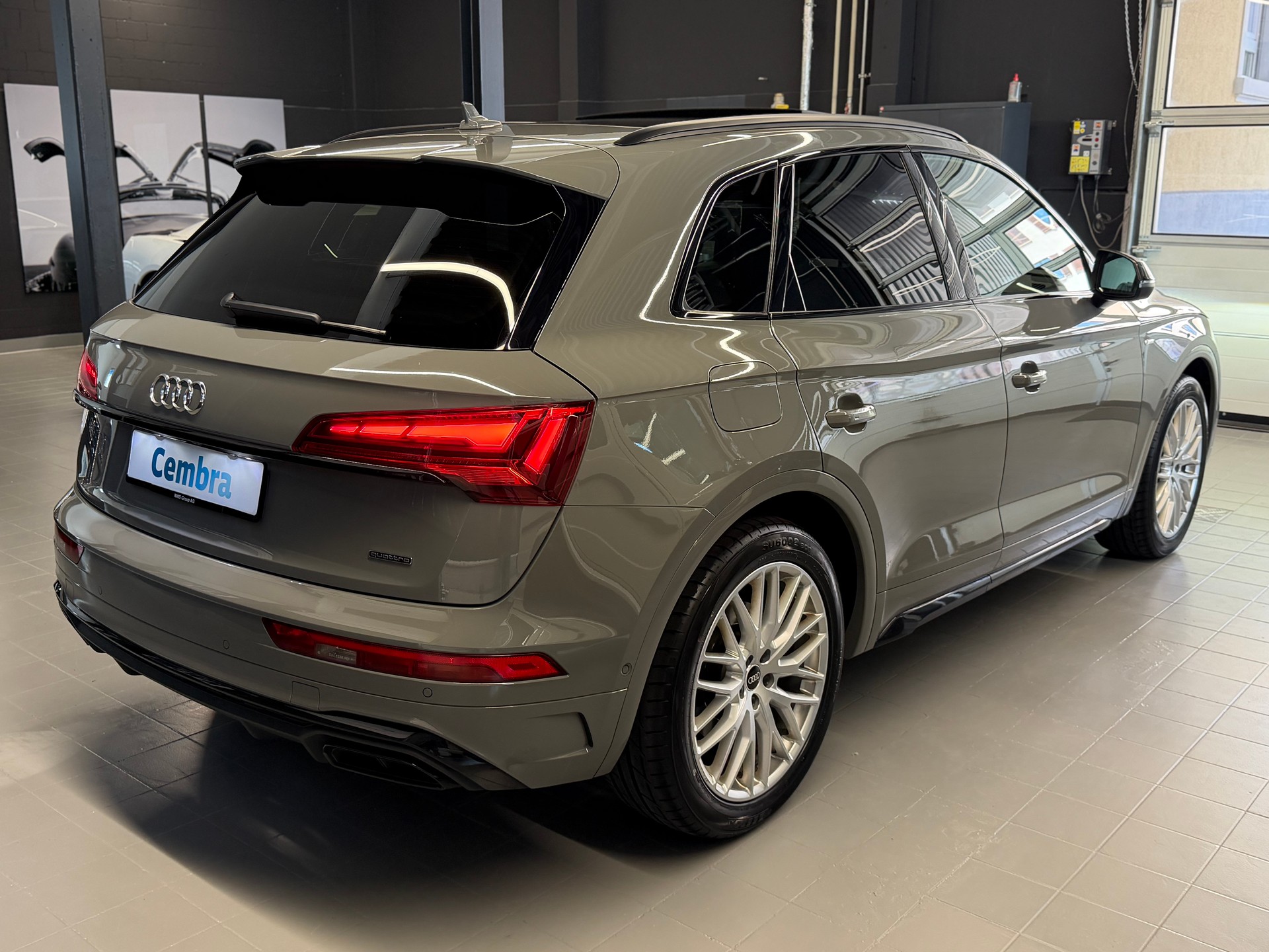 AUDI Q5 50 TDI S-line Black Edition quattro tiptronic-image-6