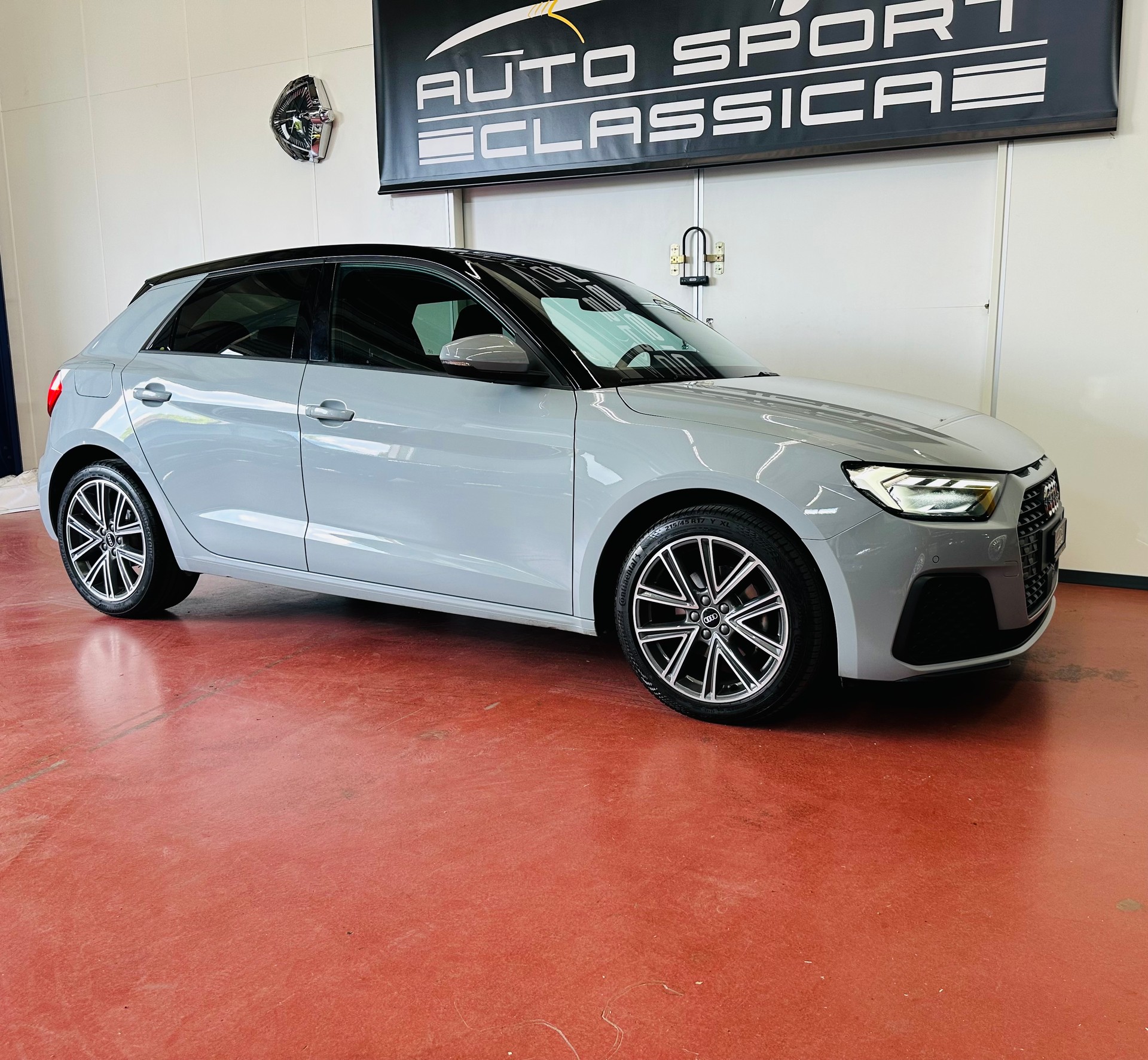 AUDI A1 Sportback 30 TFSI S Line Attraction S-tronic-image-4
