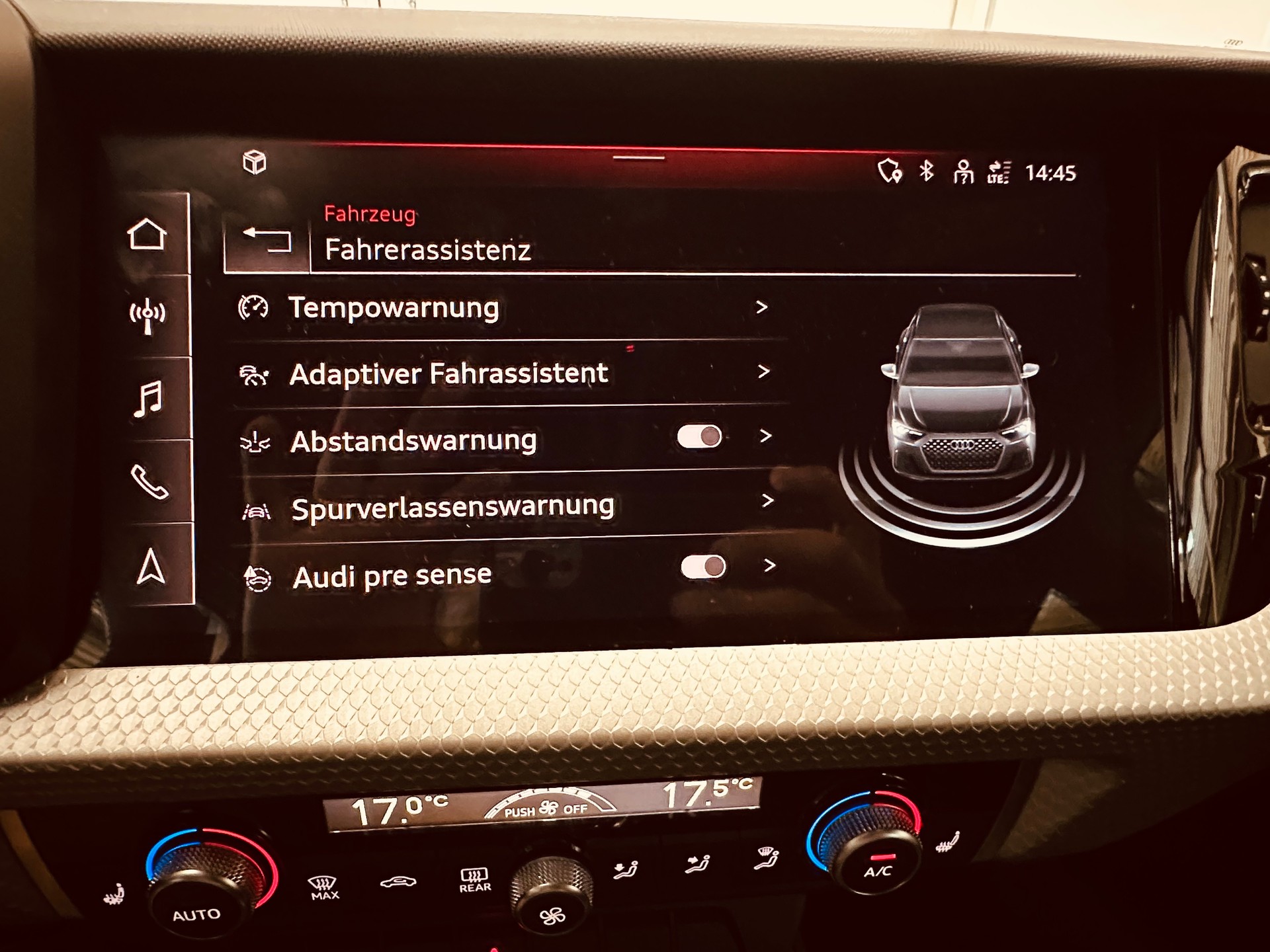 AUDI A1 Sportback 30 TFSI S Line Attraction S-tronic-image-13