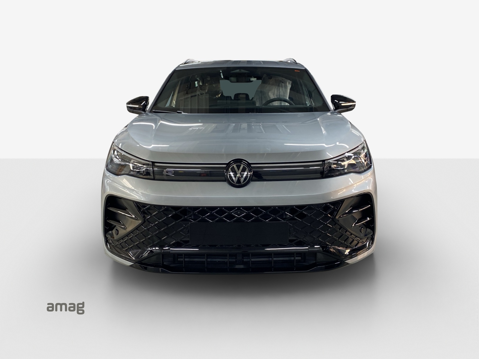 VW Tiguan 2.0 TSI DSG R-Line 4Motion-image-6