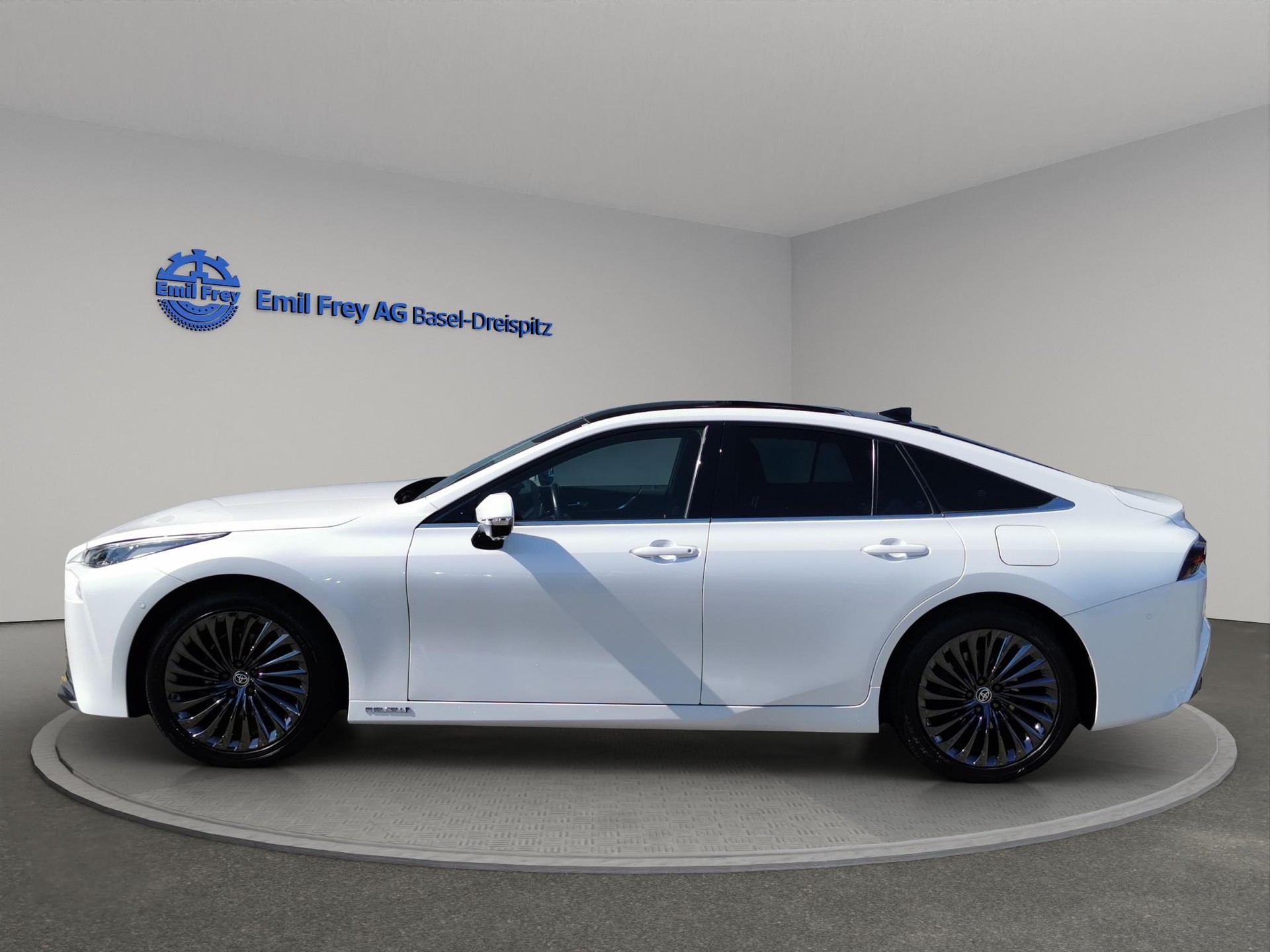 TOYOTA Mirai Fuel Cell Platinum-image-2