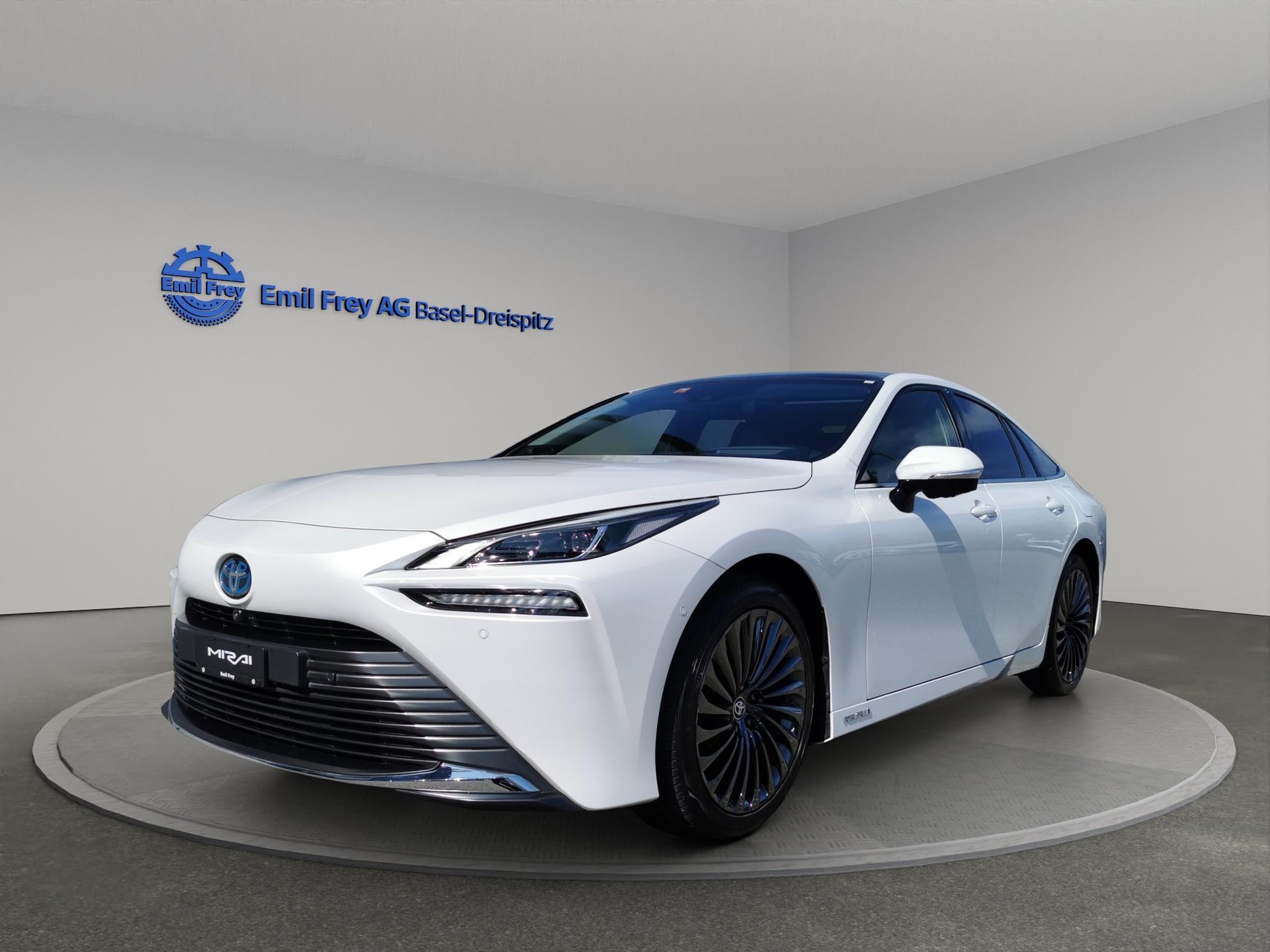 TOYOTA Mirai Fuel Cell Platinum-image-0