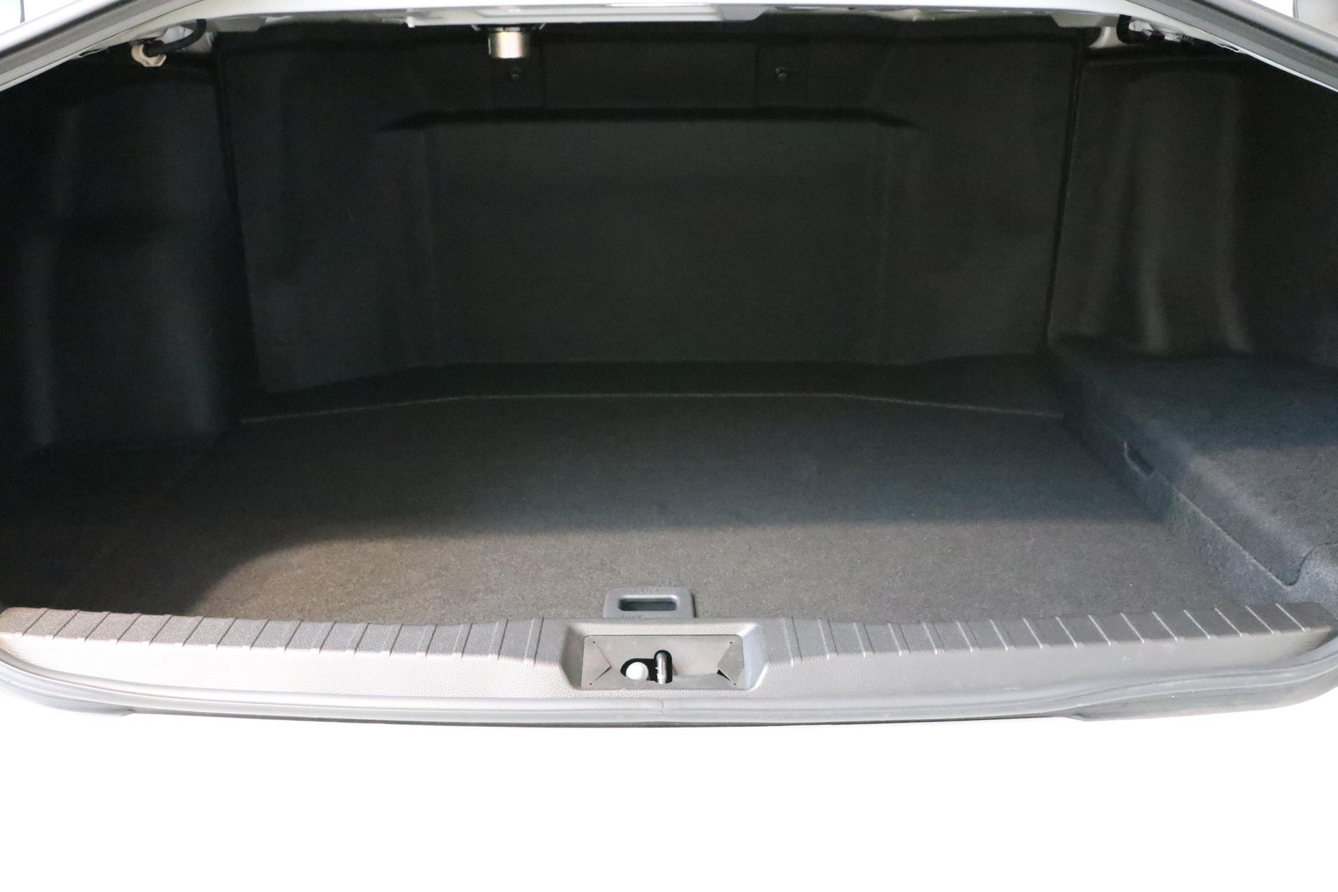 TOYOTA Mirai Fuel Cell Platinum-image-8
