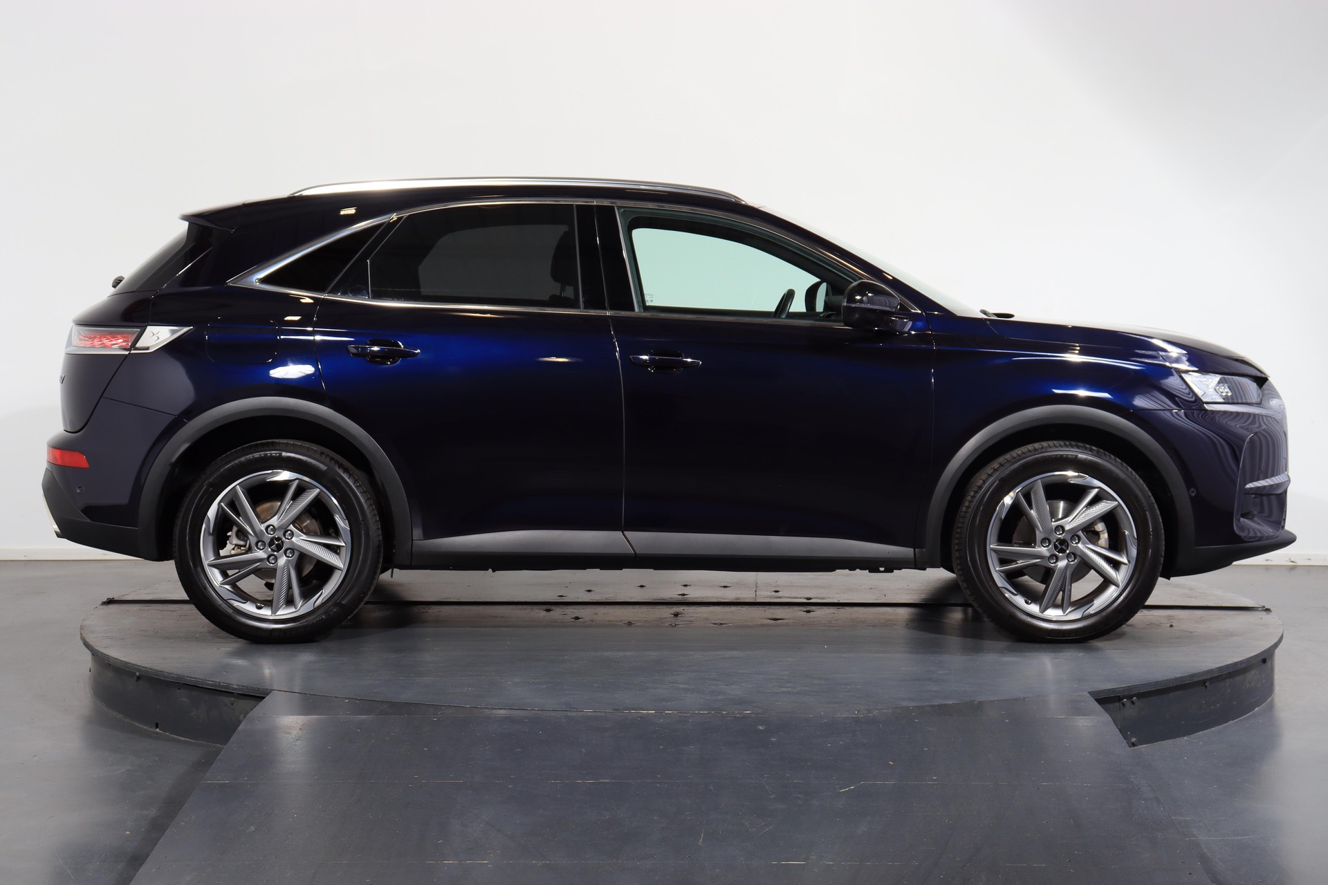 DS AUTOMOBILES 7 Crossback 1.6 PureTech Rivoli-image-1