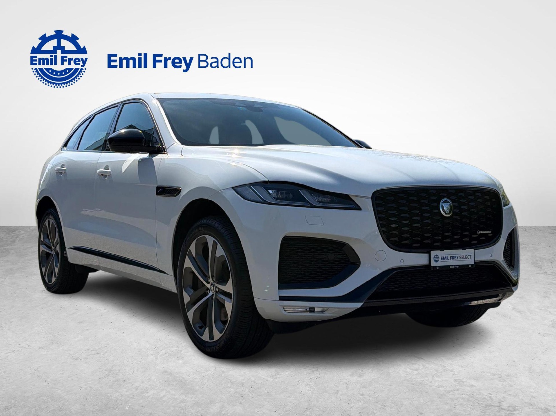 JAGUAR F-Pace 2.0 P400e R-Dynamic HSE AWD Plug In Hybrid 404PS-image-6