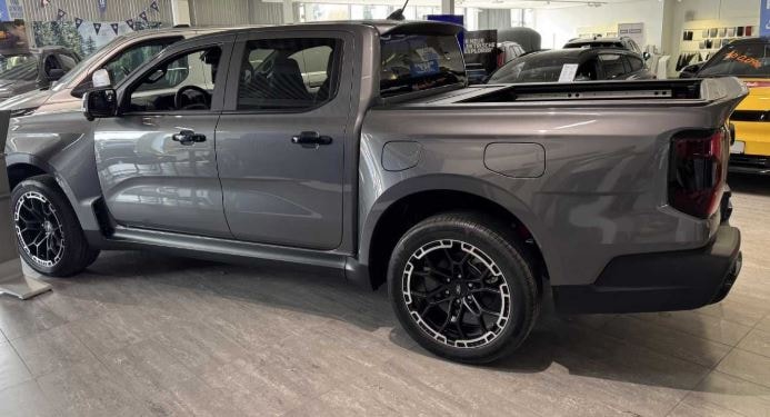 FORD Ranger MS/RT2.3 Eco Boost e-4WD Automat-showroom-element-3