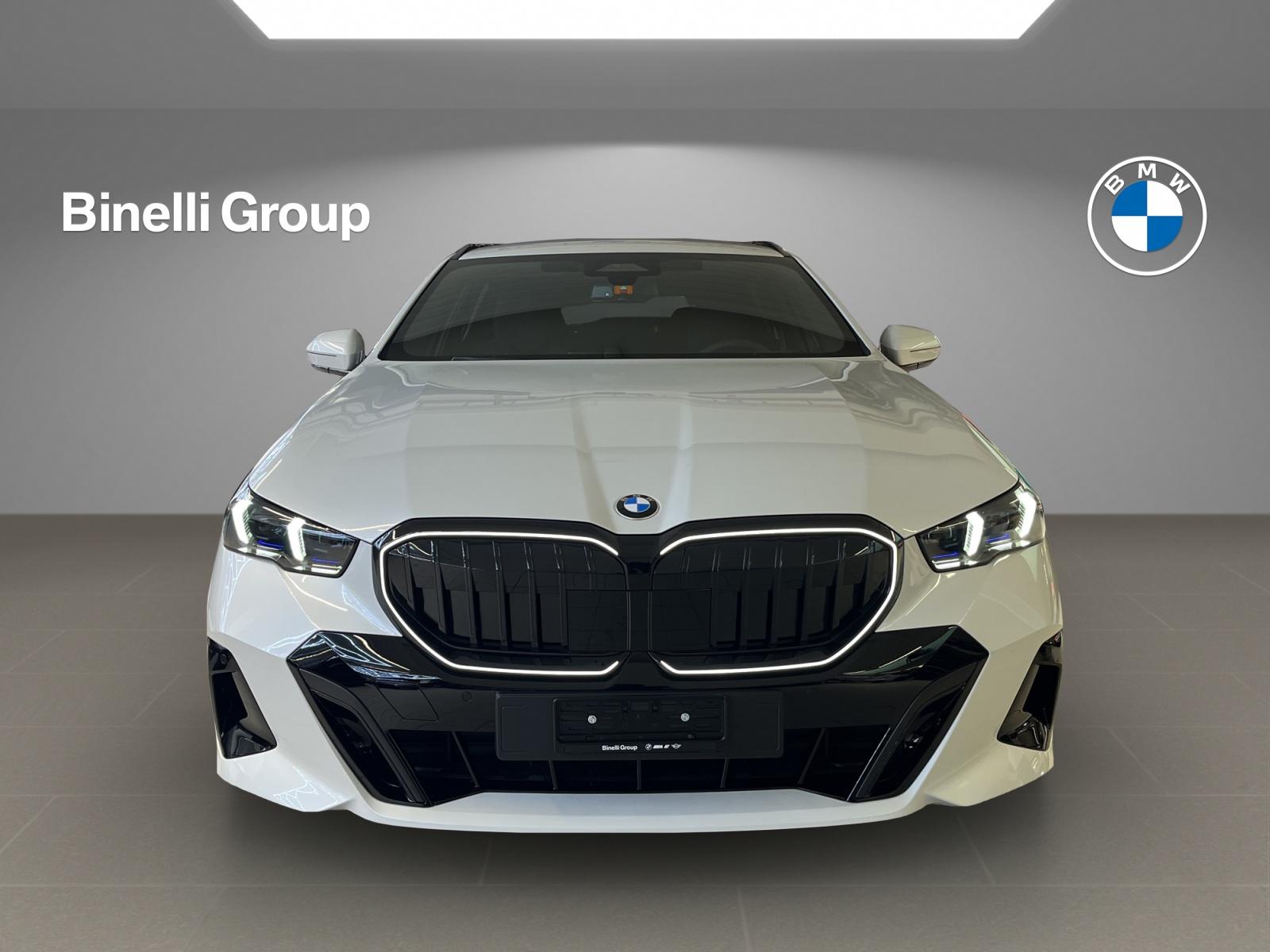 BMW 540d xDrive Touring-image-1