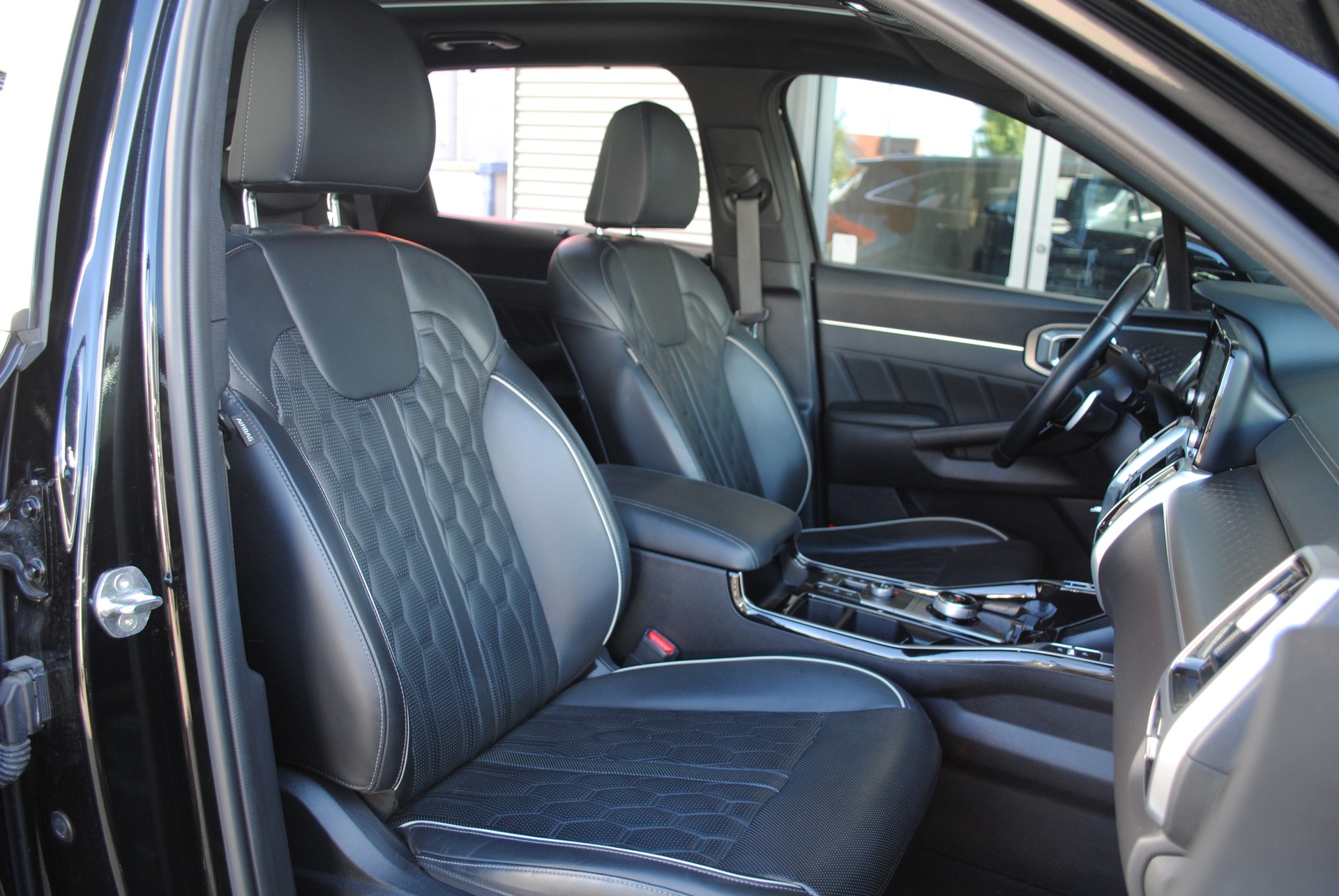 KIA Sorento 2.2 CRDI DCT Style-image-17