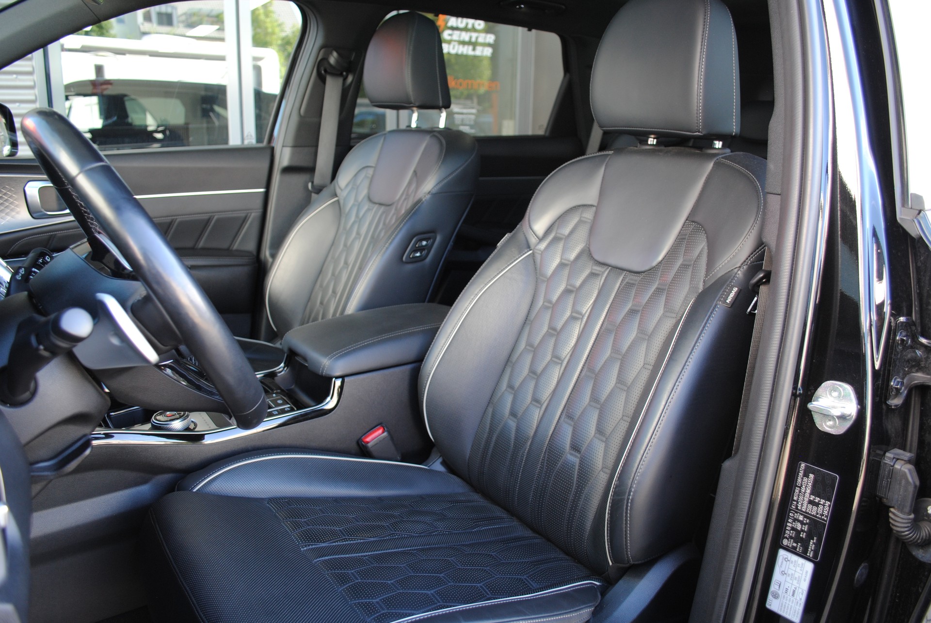 KIA Sorento 2.2 CRDI DCT Style-image-10