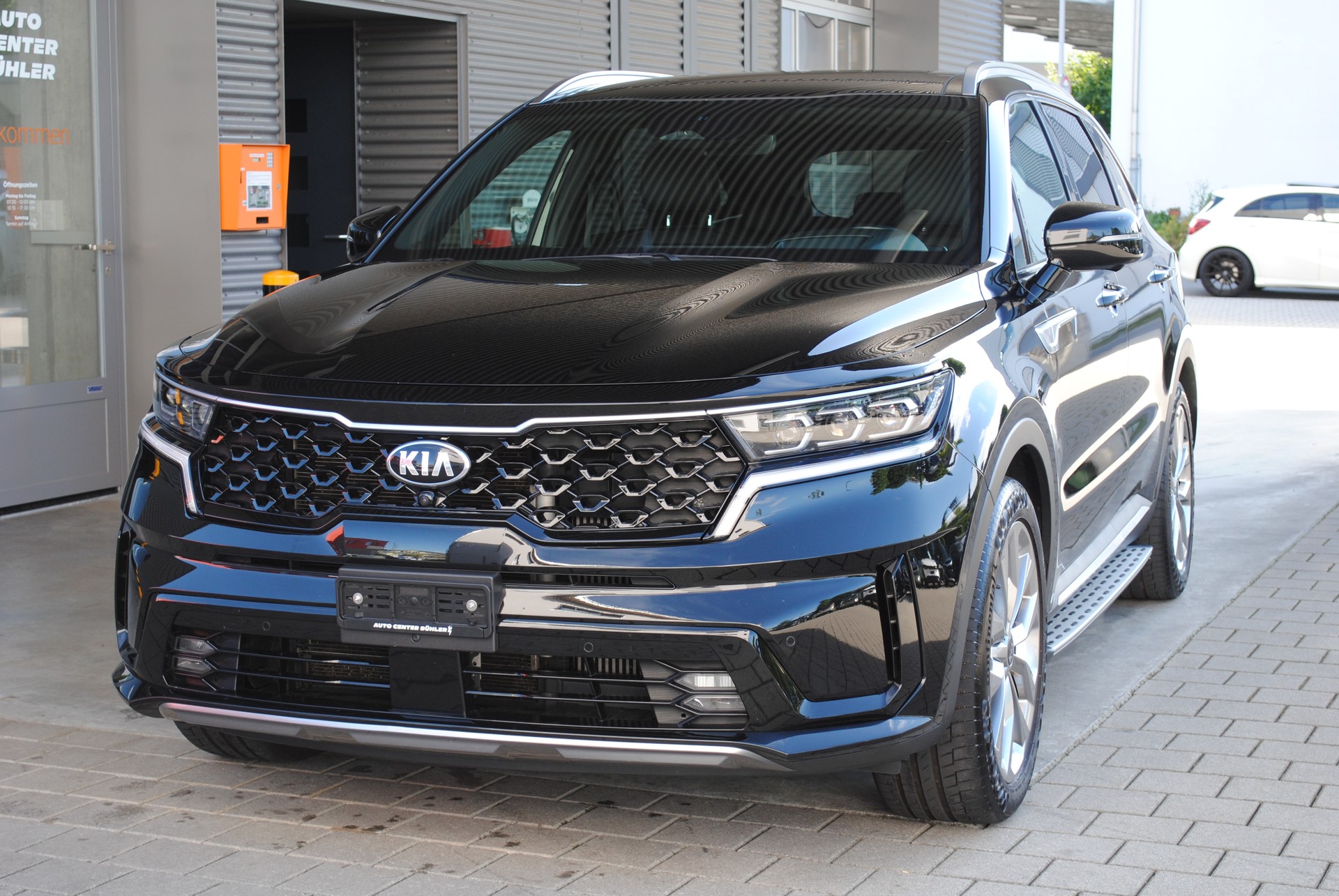 KIA Sorento 2.2 CRDI DCT Style-image-2