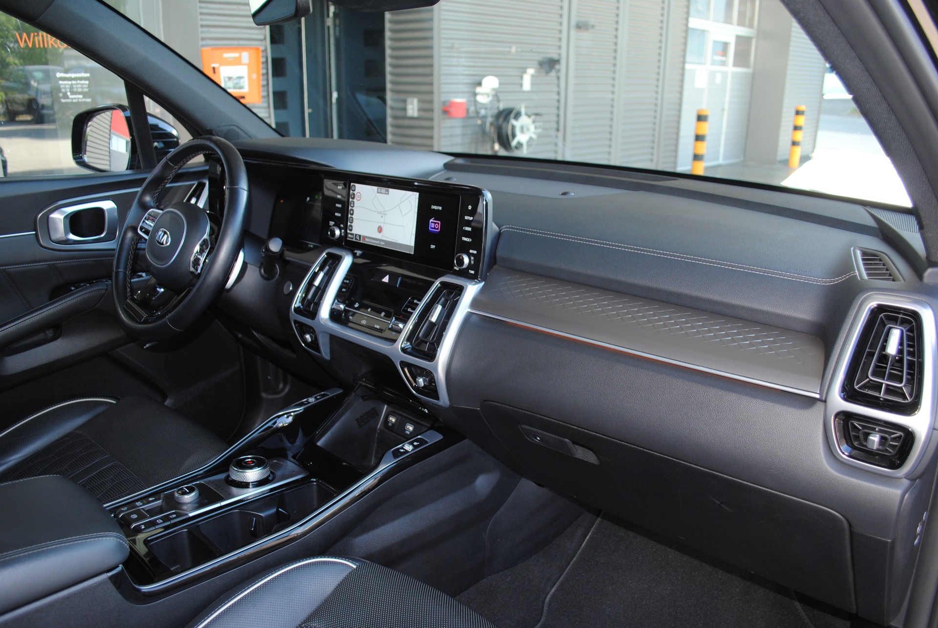 KIA Sorento 2.2 CRDI DCT Style-image-16