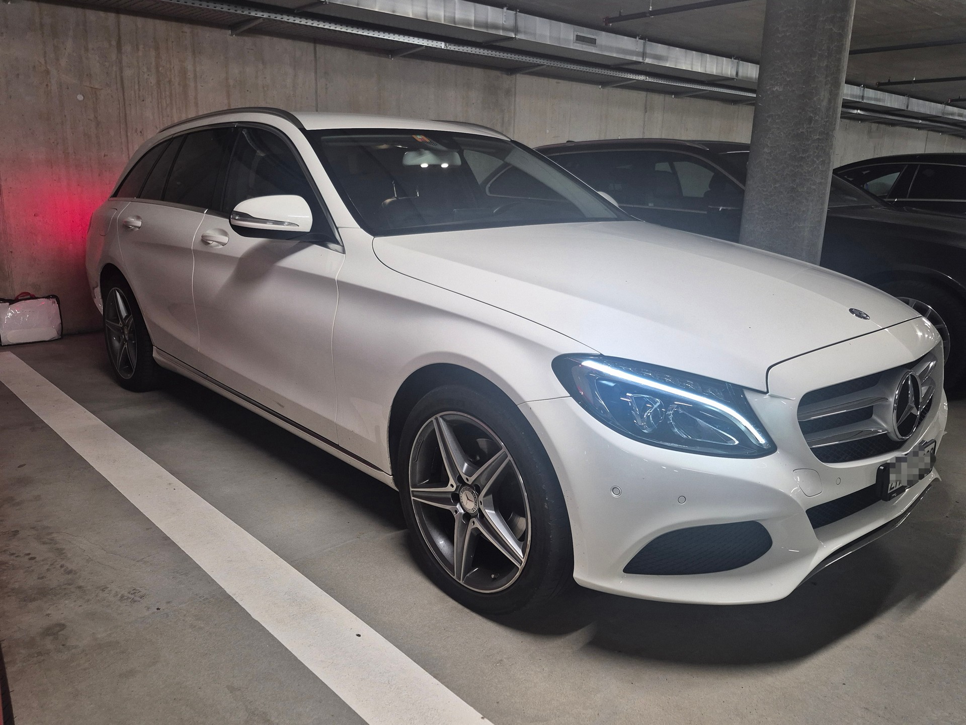MERCEDES-BENZ C 220 BlueTec-image-7