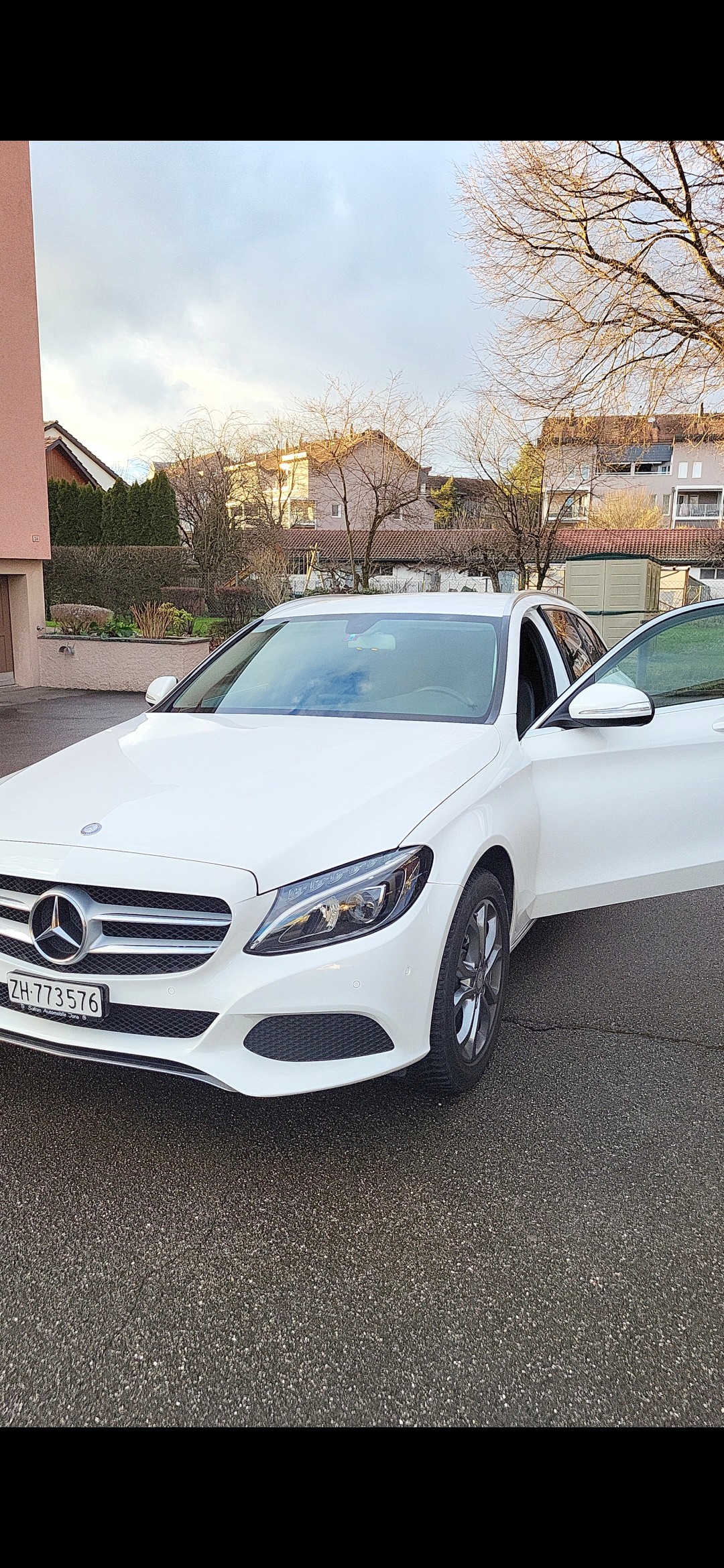 MERCEDES-BENZ C 220 BlueTec-image-2