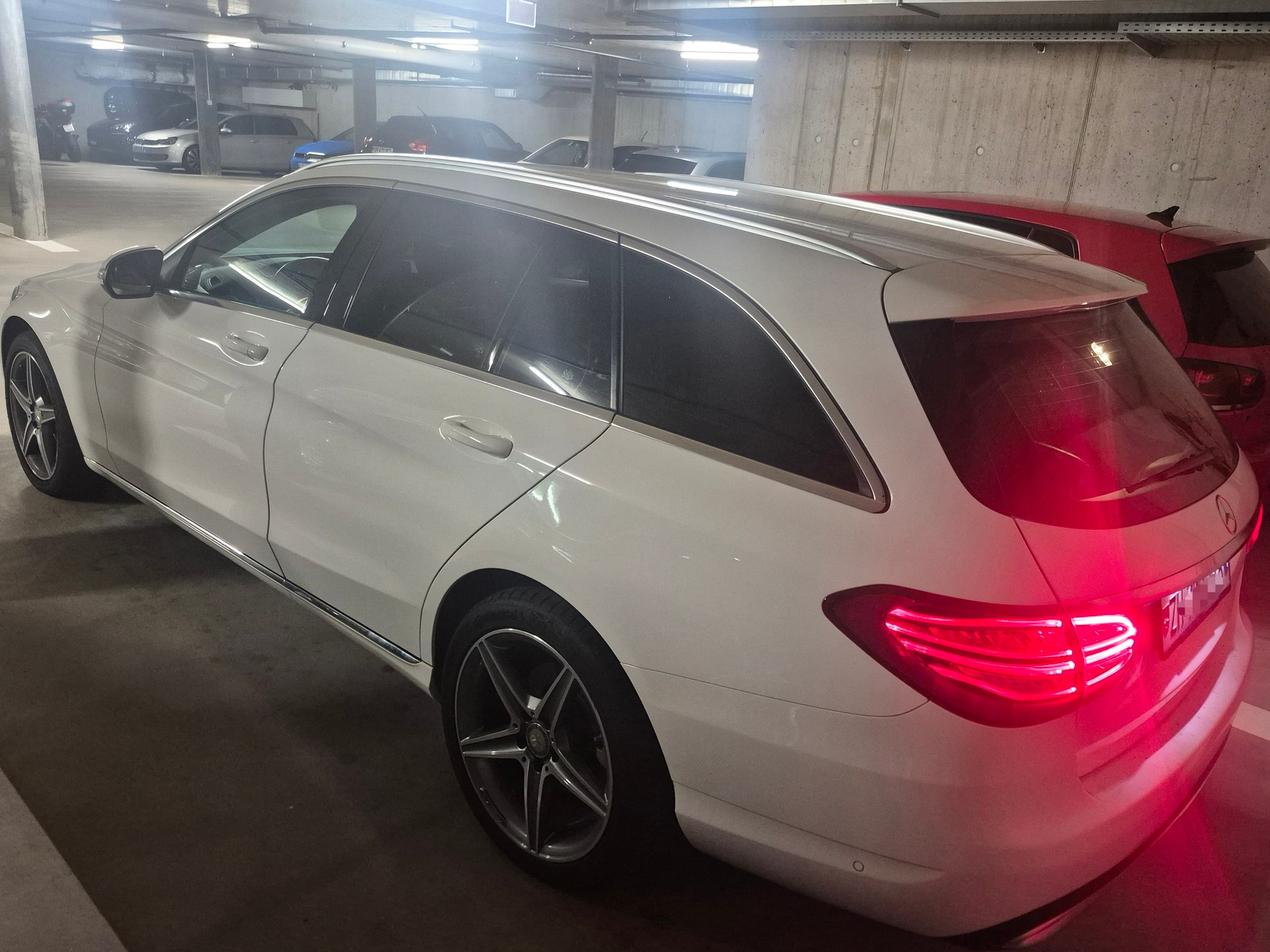 MERCEDES-BENZ C 220 BlueTec-image-8