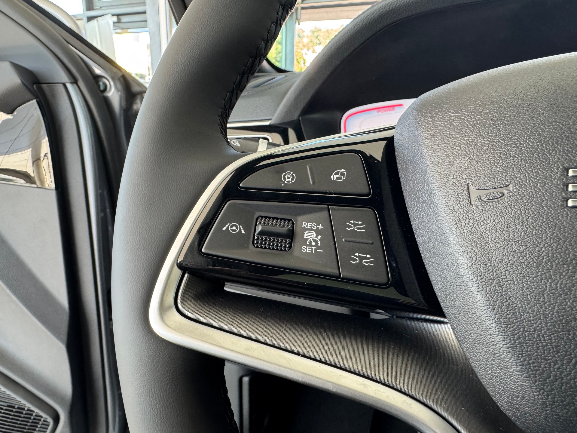 BYD Seal U DM-i Design AWD-image-15