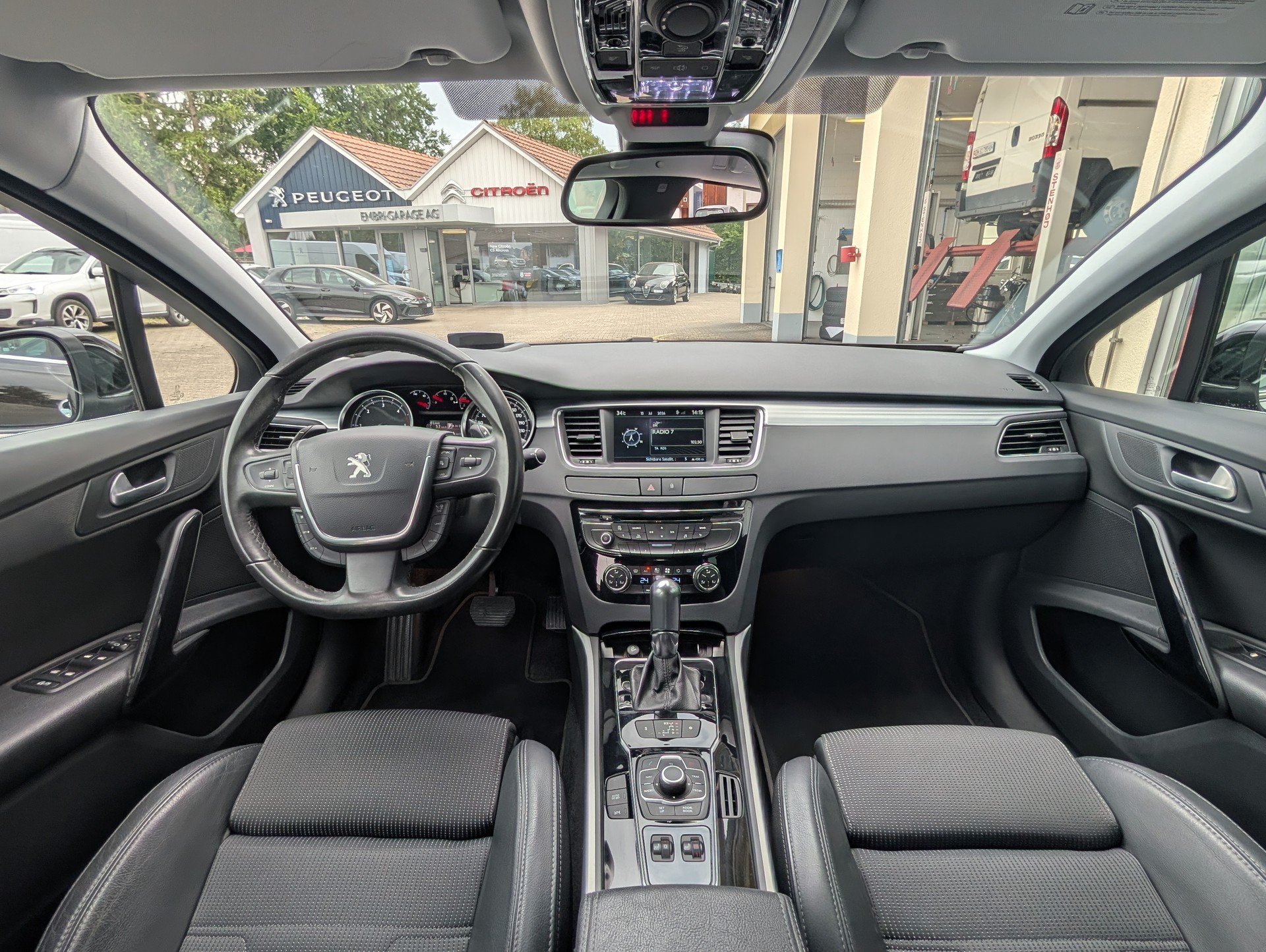 PEUGEOT 508 SW 2.2 HDI GT Automatic-image-12