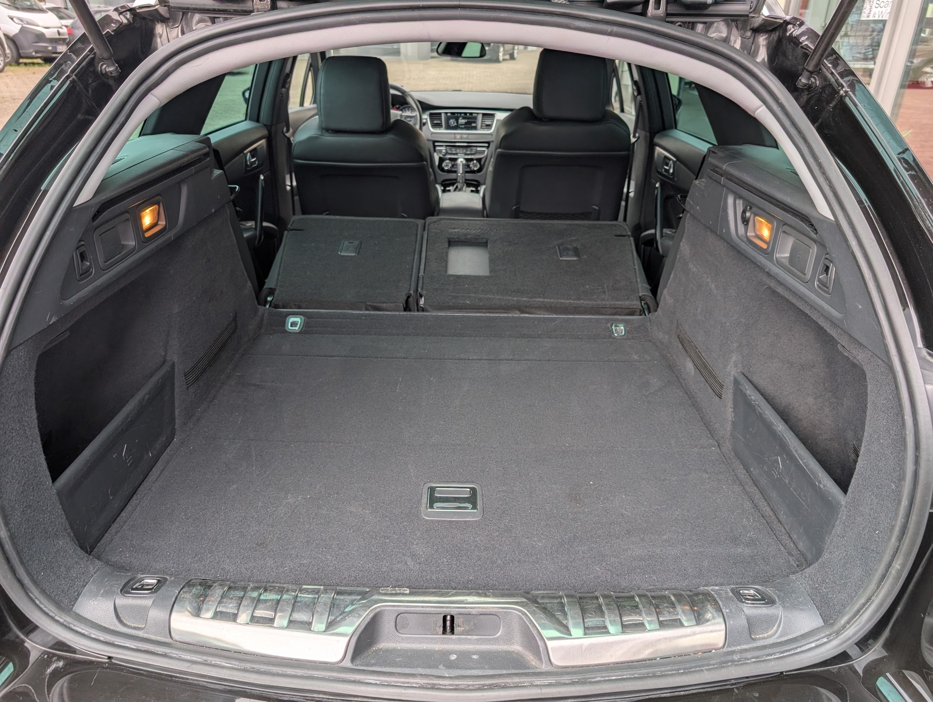 PEUGEOT 508 SW 2.2 HDI GT Automatic-image-8